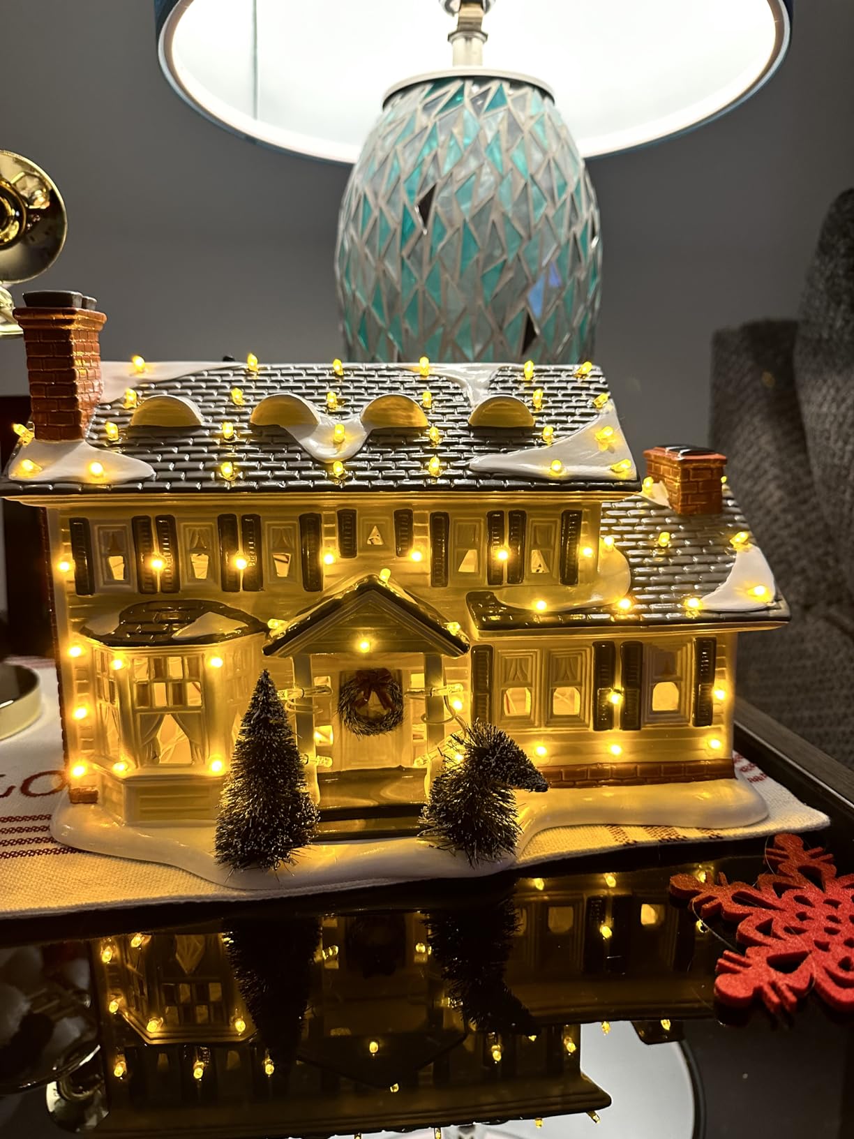 Department 56 Snow Village National Lampoons Christmas Vacation the Griswold Holiday House Lit Building, 7.48 Inch, Multicolor customer photo 2