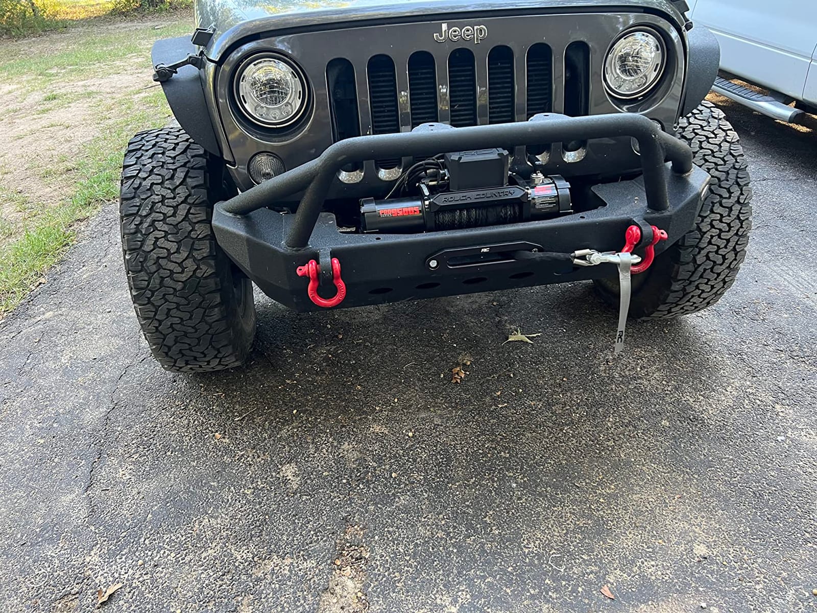 Rough Country 9,500LB PRO Series Winch with Synthetic Rope - 12V Waterproof 5.5HP Electric Winch for Jeeps, Trucks, Off Road Recovery Winch with Remote customer photo 1