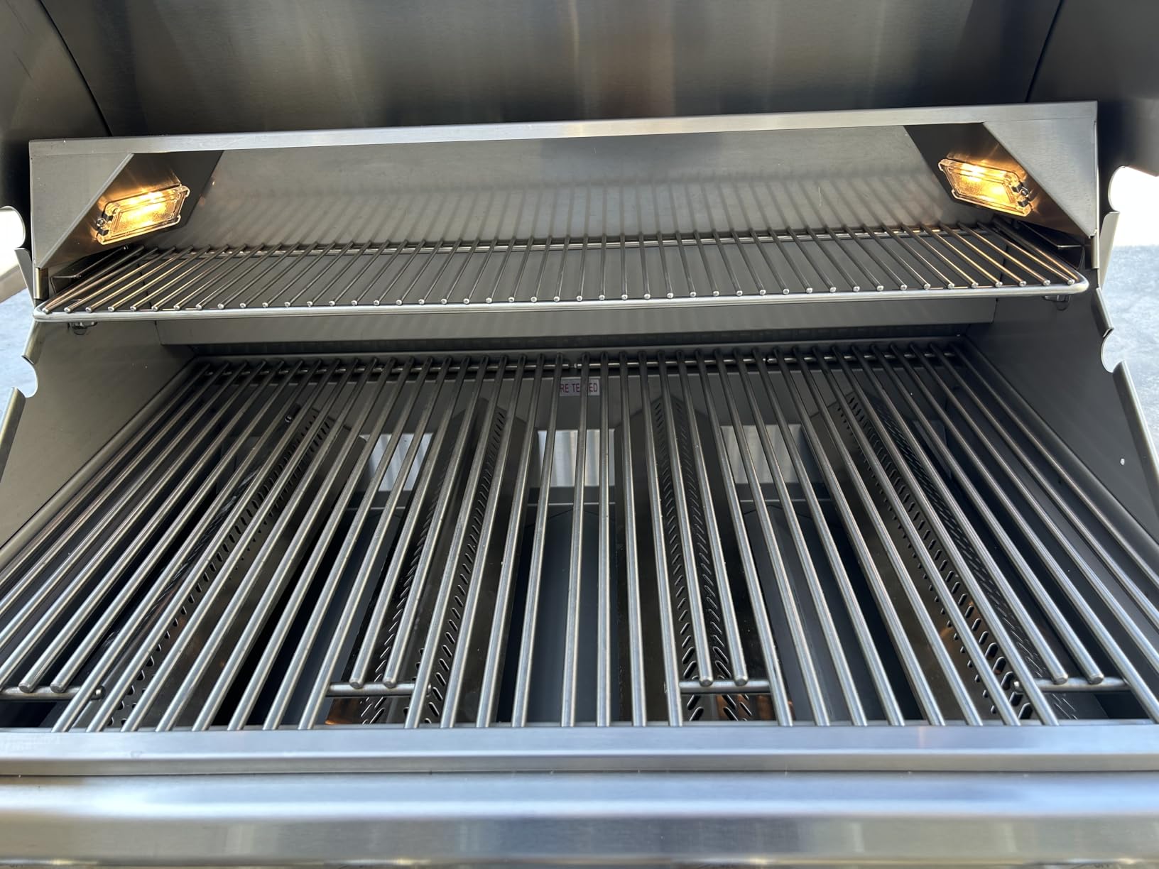 Bull Outdoor Products Lonestar 60,000 BTU Drop-In Grill Head - Stainless Steel, Natural Gas customer photo 2