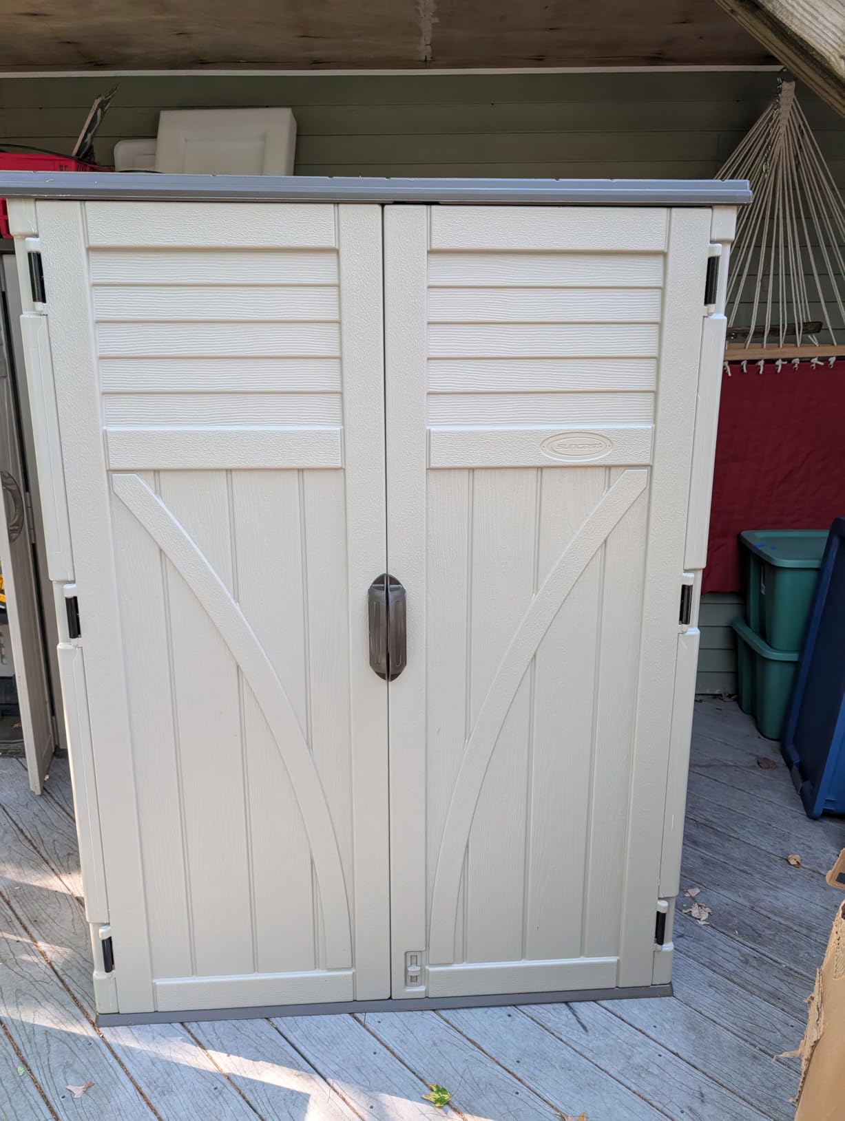 Suncast Vertical Shed, Compact Outdoor Storage System, 22 Cu. Ft. Capacity, Sand & Mustang - Lockable Multi-Wall Resin Organizer for Long-Handle Tools, Garden Supplies and Yard Equipment customer photo 1