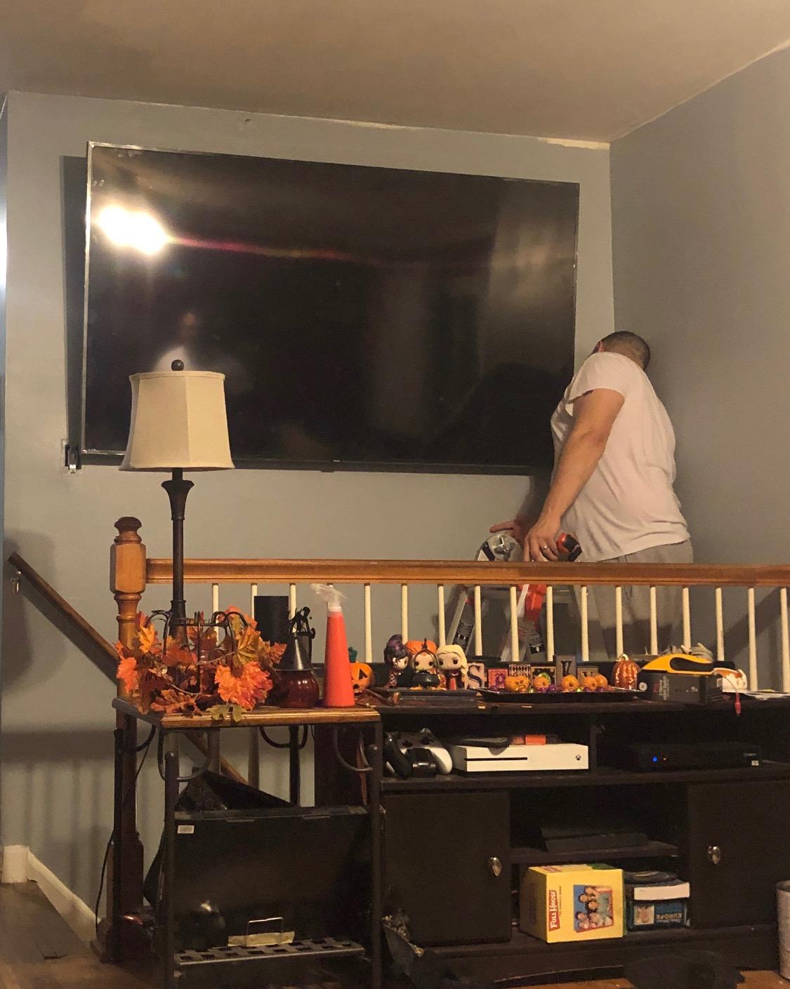 Little Giant Velocity, Aluminum Ladder, 18 ft Reach, 15417-001 | Telescoping Multi-Position Ladder with Extension, A-Frame, 90-Degree & Trestle Modes, Tip & Glide Wheels, 300 lbs. Rating customer photo 1