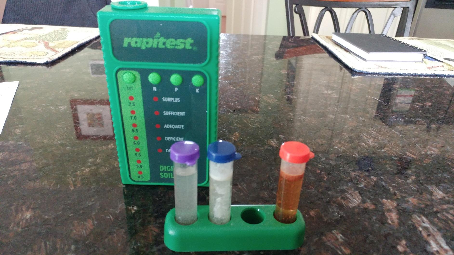 Luster Leaf 1605 Rapitest Digital Soil testing Kit customer photo 1