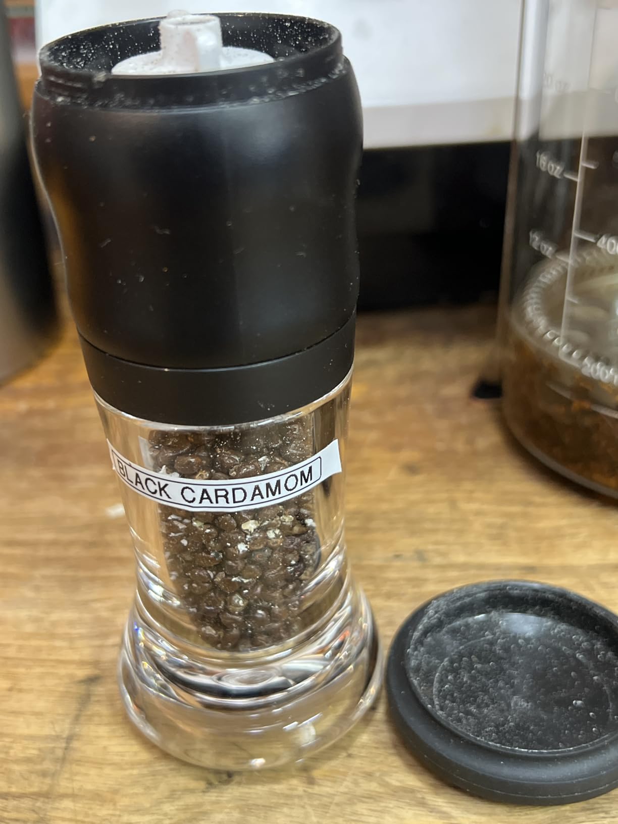 Kyocera CM-15N-YL Mill, 3.4 fl oz, Ceramic, Sesame Seeds, Seasoning Container with Coarseness Adjustment, Yellow customer photo 1