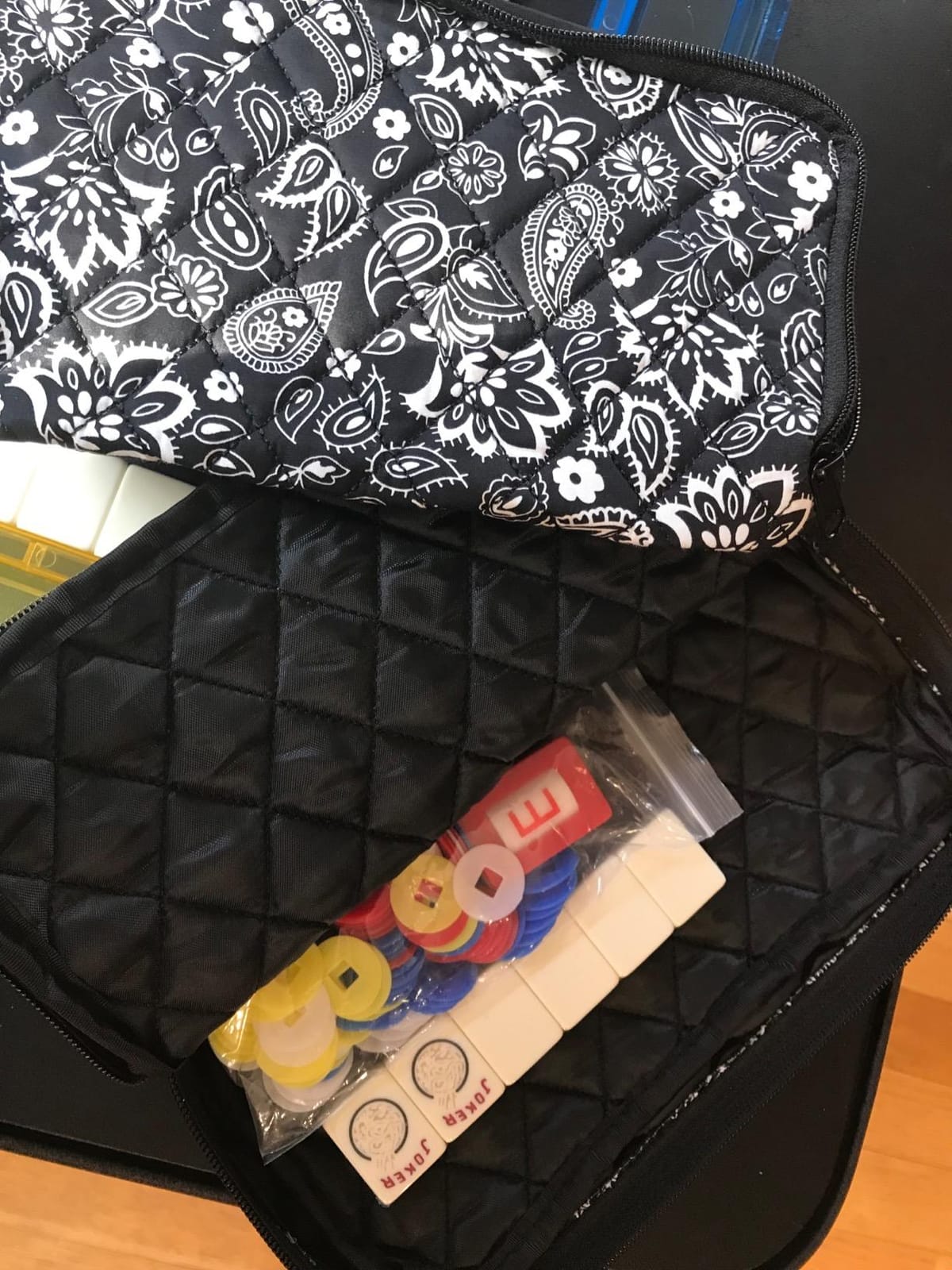 Linda Li American Mahjong Set Black Paisley Soft Bag - 166 Ivory Colored Engraved Tiles, 4 All-in-One Rack/Pushers customer photo 1