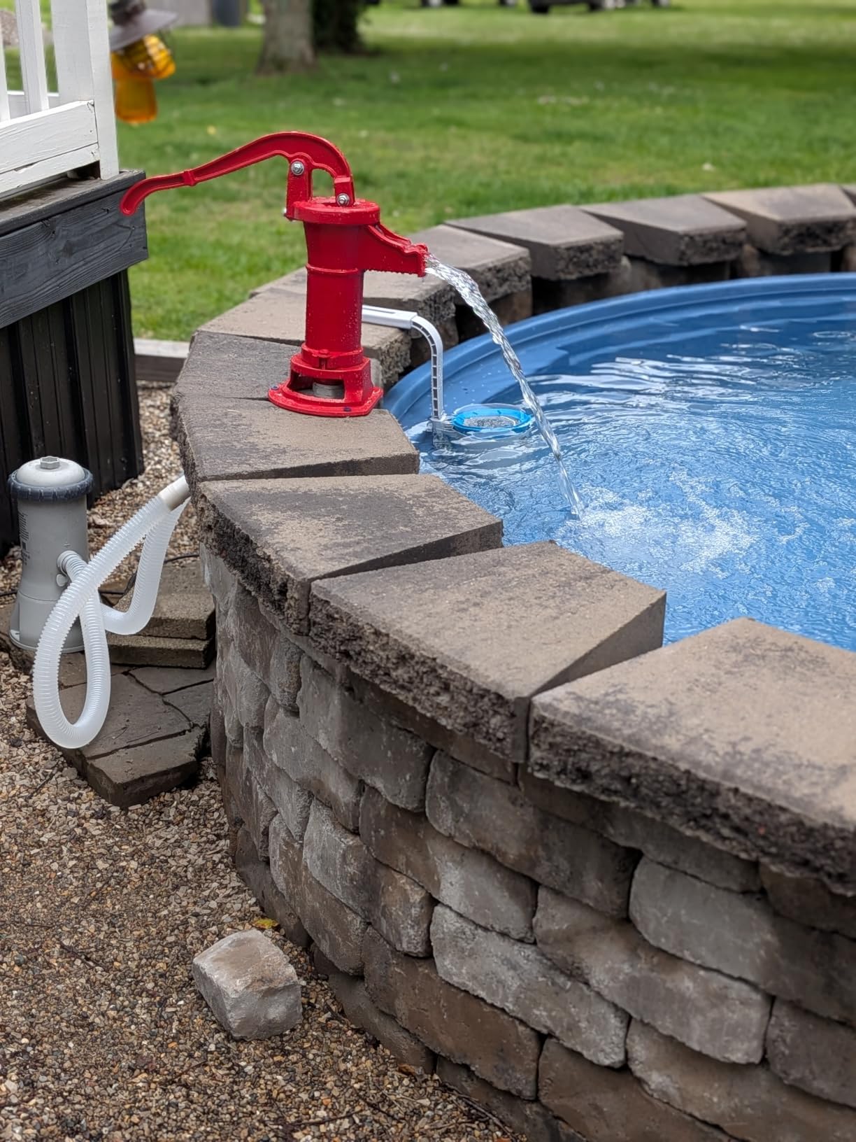 XtremepowerUS Well Hand Pitcher Antique Pitcher Manual Hand Pump Operated up to 25' ft Max Lift Patio Water Well Fountain for Outdoor Garden, Pond, Backyard, Farm customer photo 1