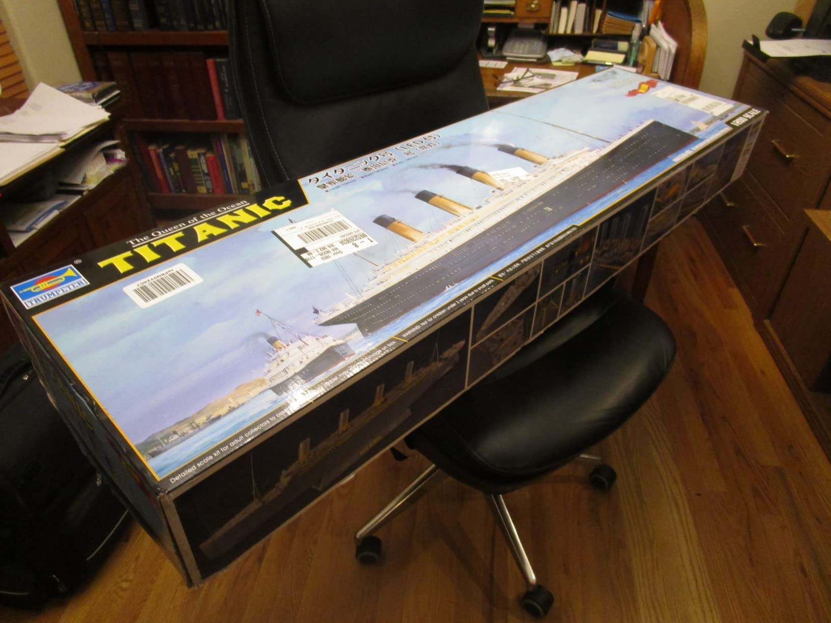 Trumpeter Titanic Plastic Model Kit with LEDs customer photo 1