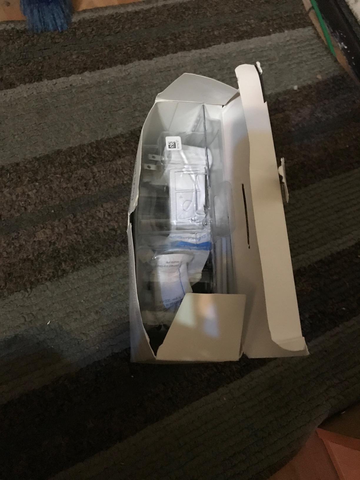 Lutron Caseta Smart Dimmer Starter Kit: Smart Dimmer, Smart Hub, & More | Smart Kit has ultra reliable connection, doesn't rely on WiFi; connect to Alexa, Apple Home, Google Home, P-BDG-PKG1W, White customer photo 1