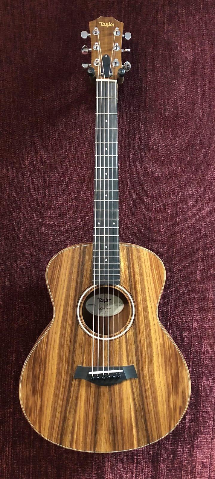 Taylor GS Mini-e Solid Koa Top ESB w/Gig Bag with case customer photo 1