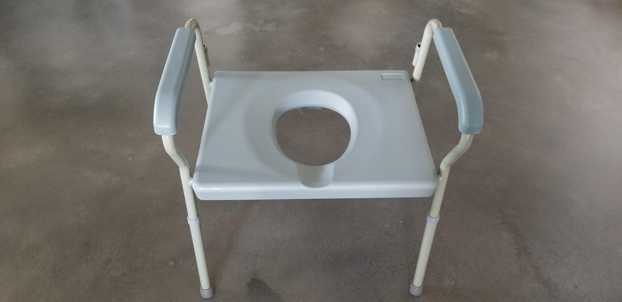 NOVA Heavy Duty Bedside Commode, Extra Wide Seat, 500 lb. Weight Capacity, Seat Height Adjustable, Stand Alone or Over Toilet Bariatric Commode, Grey customer photo 2