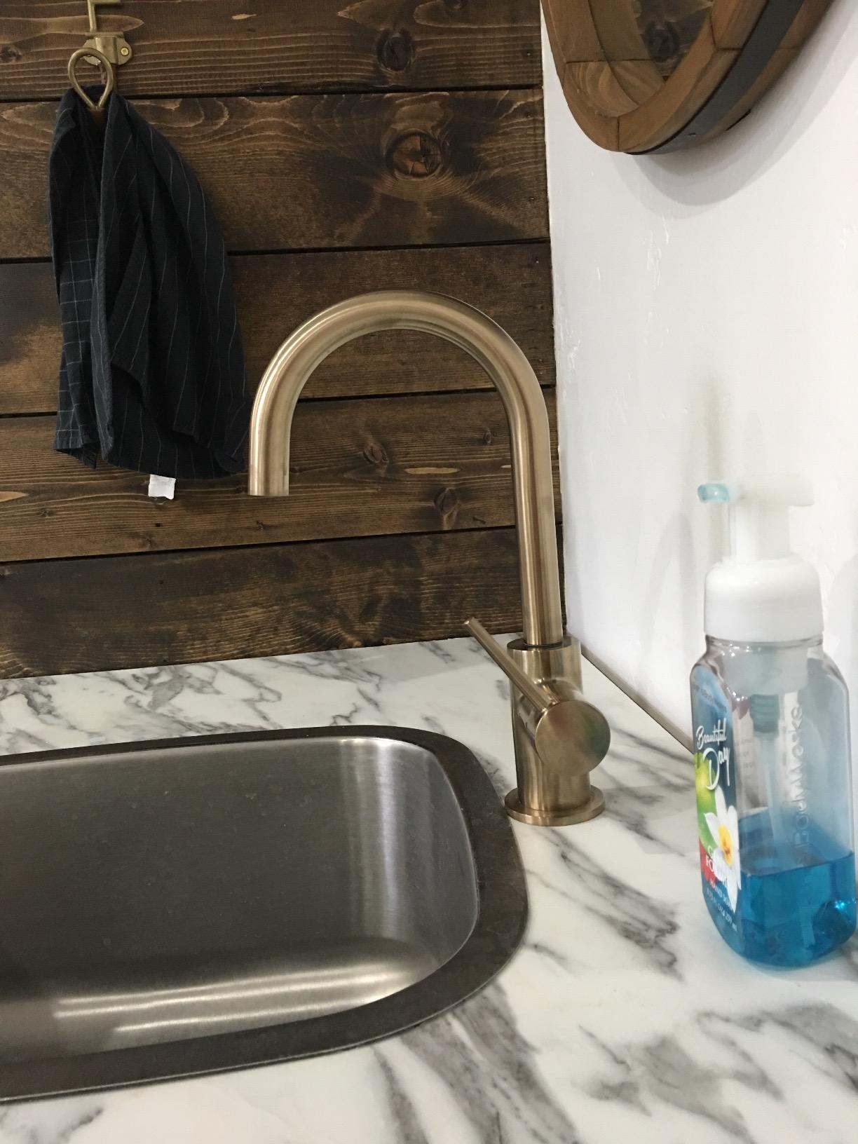 Delta Faucet Trinsic Gold Bar Faucet, Bar Sink Faucet Single Hole, Wet Bar Faucets Single Hole, Prep Sink Faucet, Faucet for Bar Sink, Kitchen Faucet, Champagne Bronze 1959LF-CZ customer photo 2