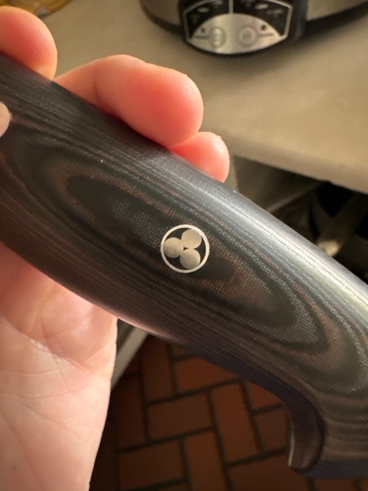 Zwilling 34891-201 Bob Kramer Chef Knife Euro Stainless Steel Chef Knife 7.9 inches (200 mm) Made in Japan Damascus Gyuto Knife, Multi-layer Steel, Made in Seki, Gifu Prefecture customer photo 2
