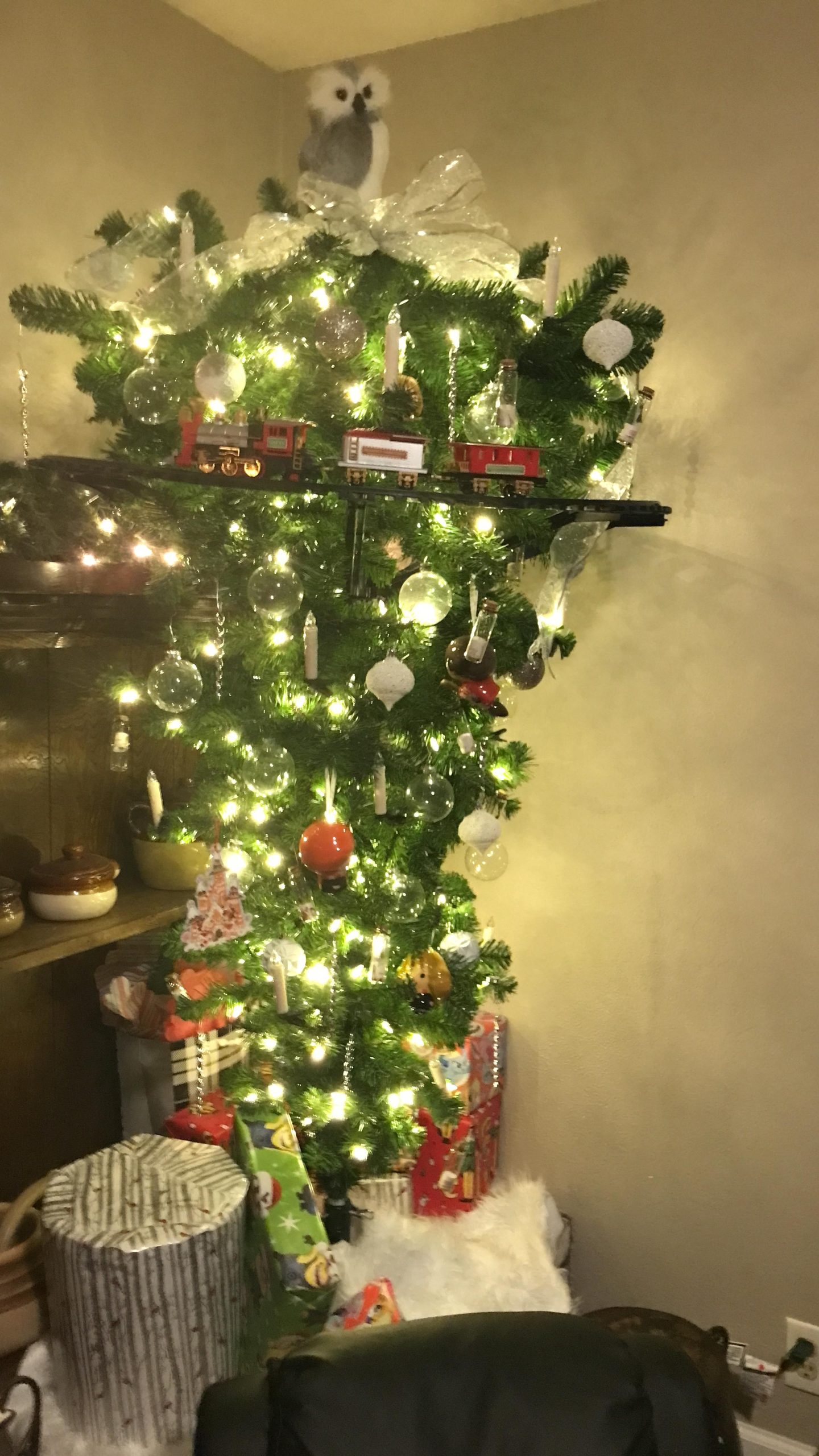 Vickerman 5.5' Green Upside Down Artificial Christmas Tree, Dura-Lit Warm White LED Lights - Faux Upside Down Christmas Tree - Seasonal Indoor Home Decor customer photo 2