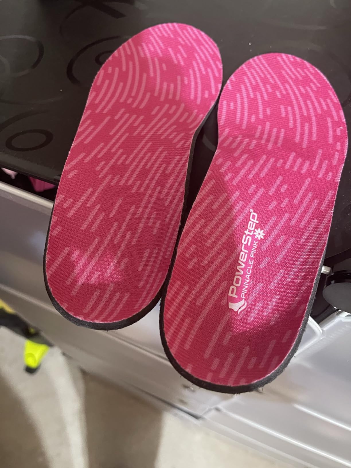 PowerStep Pinnacle Pink Orthotics for Women, Arch Support Inserts, Plantar Fasciitis Relief, Made in USA, Shoe Inserts, Maximum Cushioning, Deep Heel Cup for Pronation customer photo 1