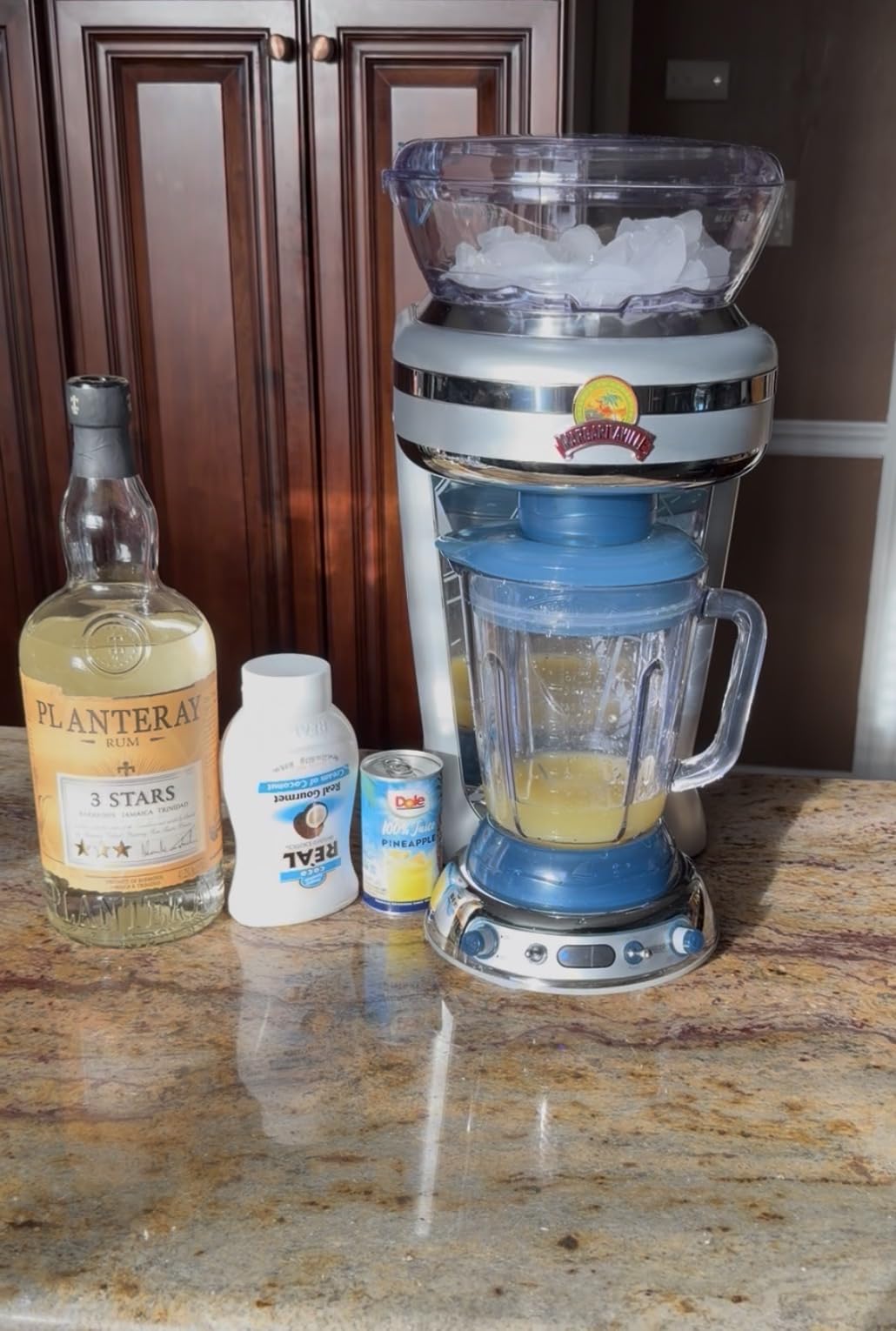 Margaritaville Key West Frozen Concoction Maker with Easy Pour Jar and XL Ice Reservoir, 4 Programmed Drink Settings, Great for Entertaining and Parties customer photo 2
