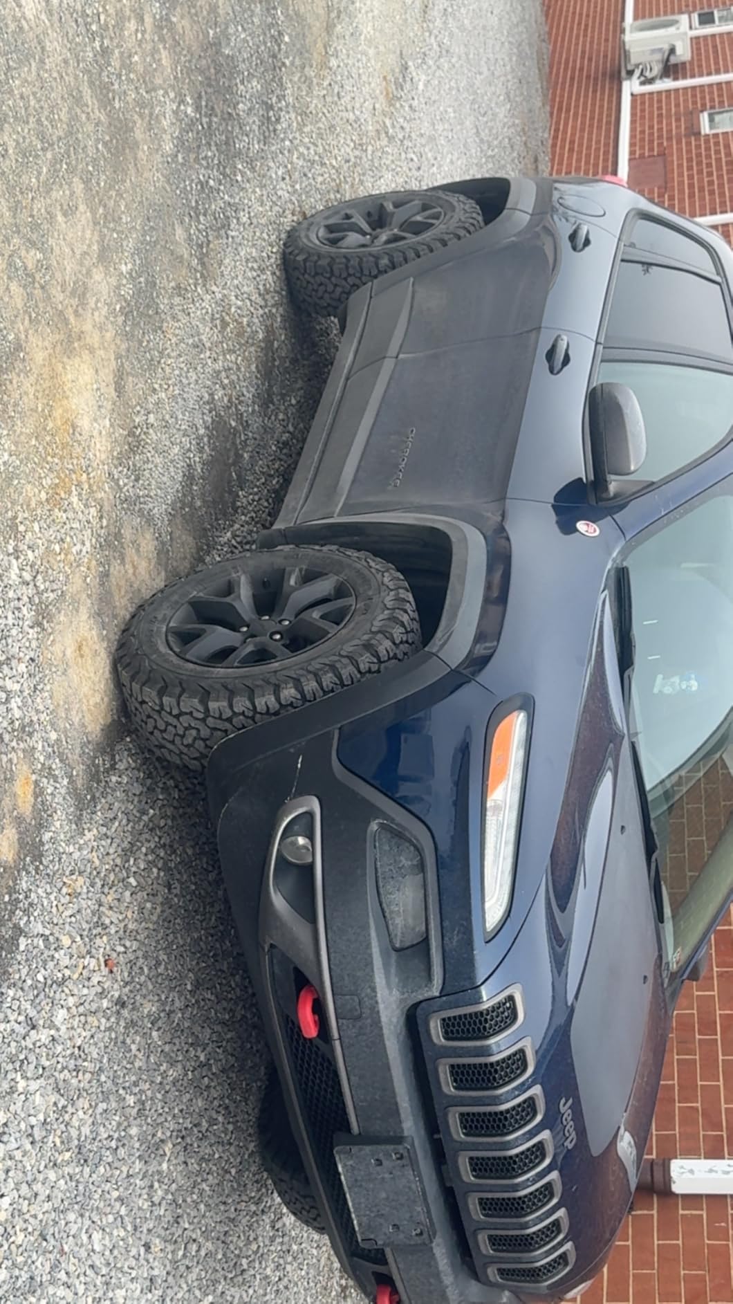 BFGoodrich All Terrain T/A KO2 Radial Car Tire for Light Trucks, SUVs, and Crossovers, LT265/70R17/C 112/109S customer photo 1