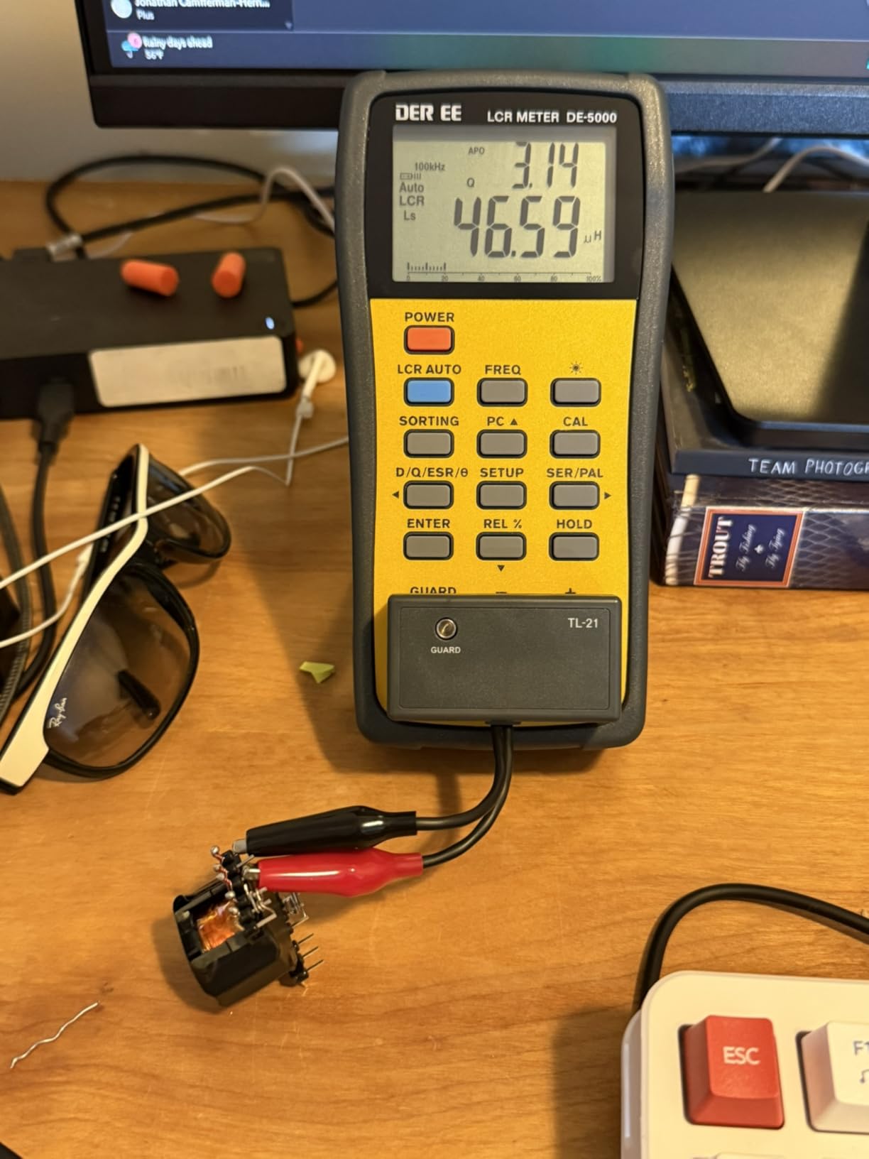 DE-5000 Handheld LCR Meter customer photo 2