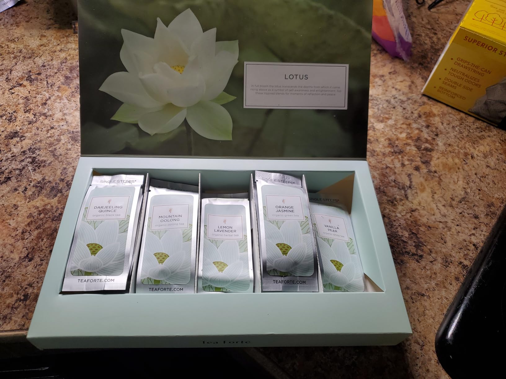 Tea Forte Single Steeps Tea Sampler, Lotus, 15 Pouches customer photo 2