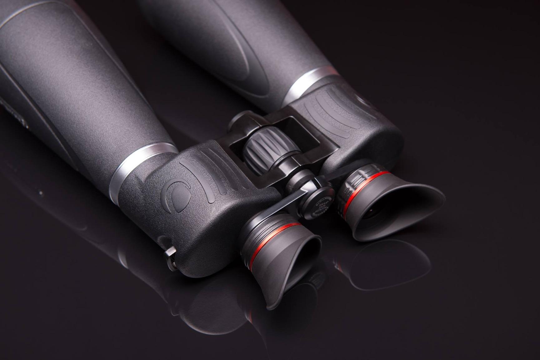 Celestron SkyMaster Pro 15x70 Binoculars for Astronomy & Travel | XLT Fully Multi-Coated Optics, Waterproof & Fogproof, Rubber Armored Body, Astronomy & LongRange Viewing, Tripod Adapter Included customer photo 1