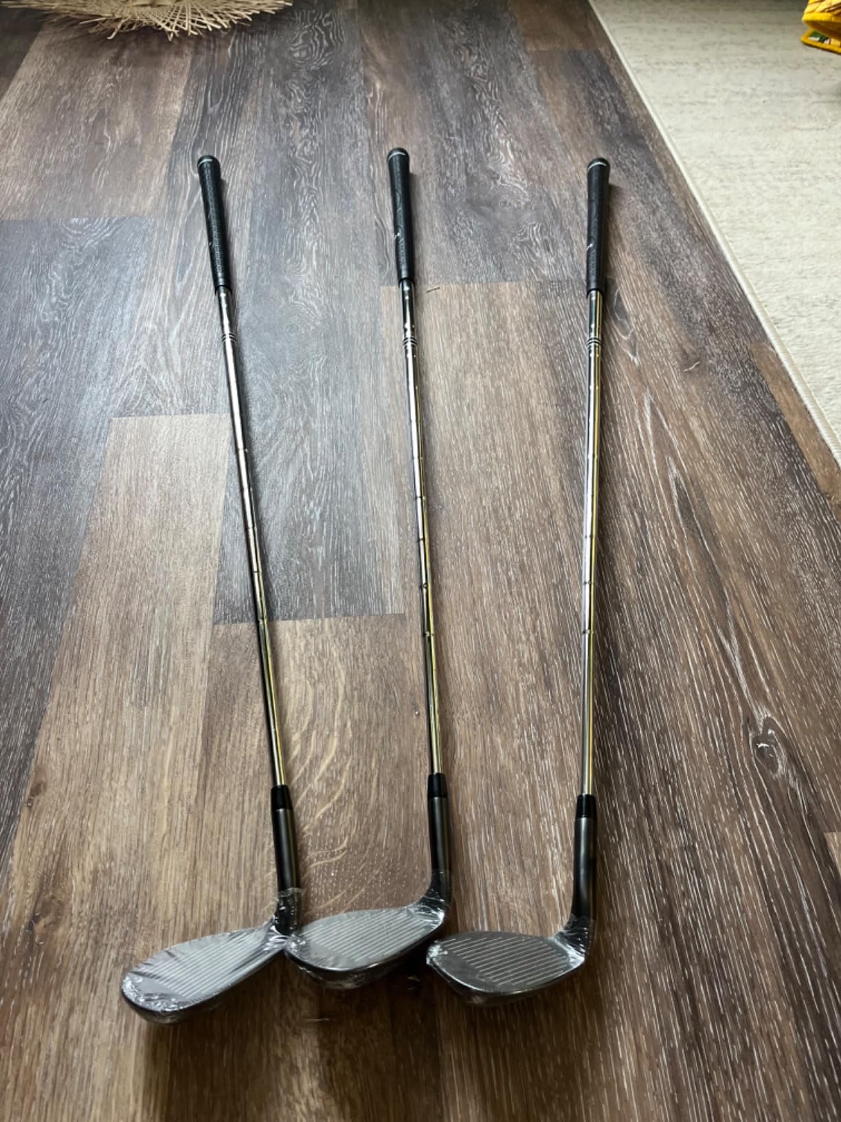 Pinemeadow Golf Men's 3 Wedge Set 52/56/60, Right Hand, Steel, Regular, Dark Grey customer photo 2