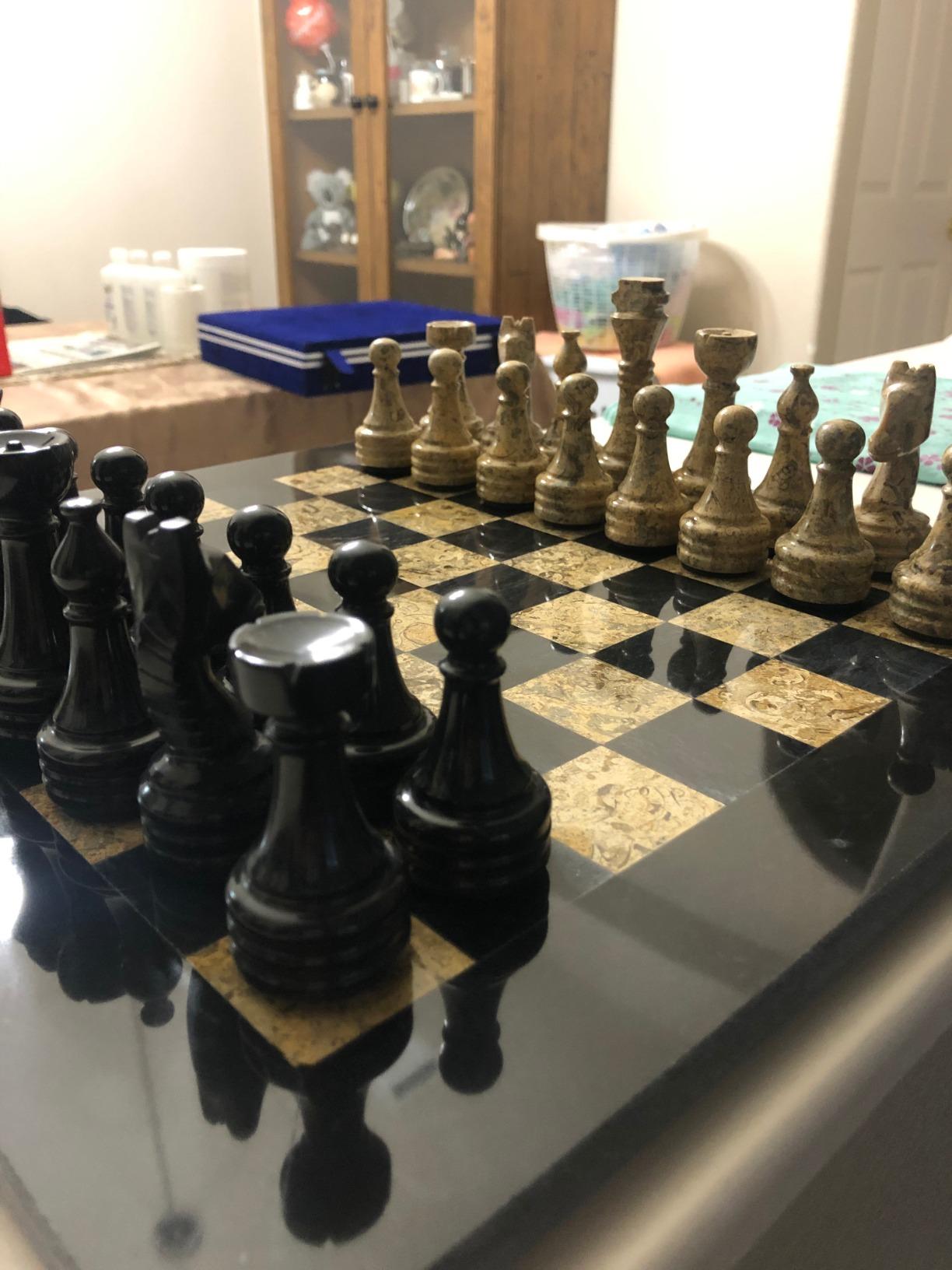 Radicaln Marble Chess Set 15