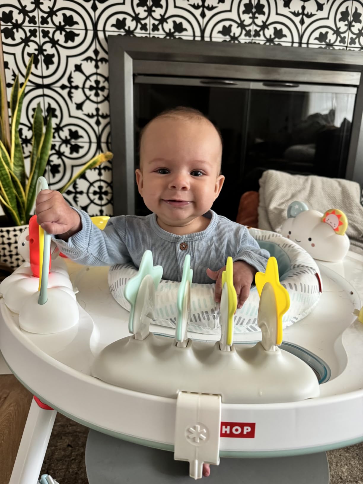 Skip Hop Baby Activity Center: Interactive Play Center with 3-Stage Grow-with-Me Functionality, 4mo+, Silver Lining Cloud customer photo 2