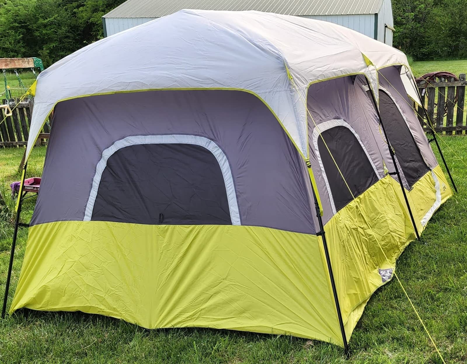 Core 9 Person Instant Cabin Tent - 14' x 9', Green (40008) customer photo 2