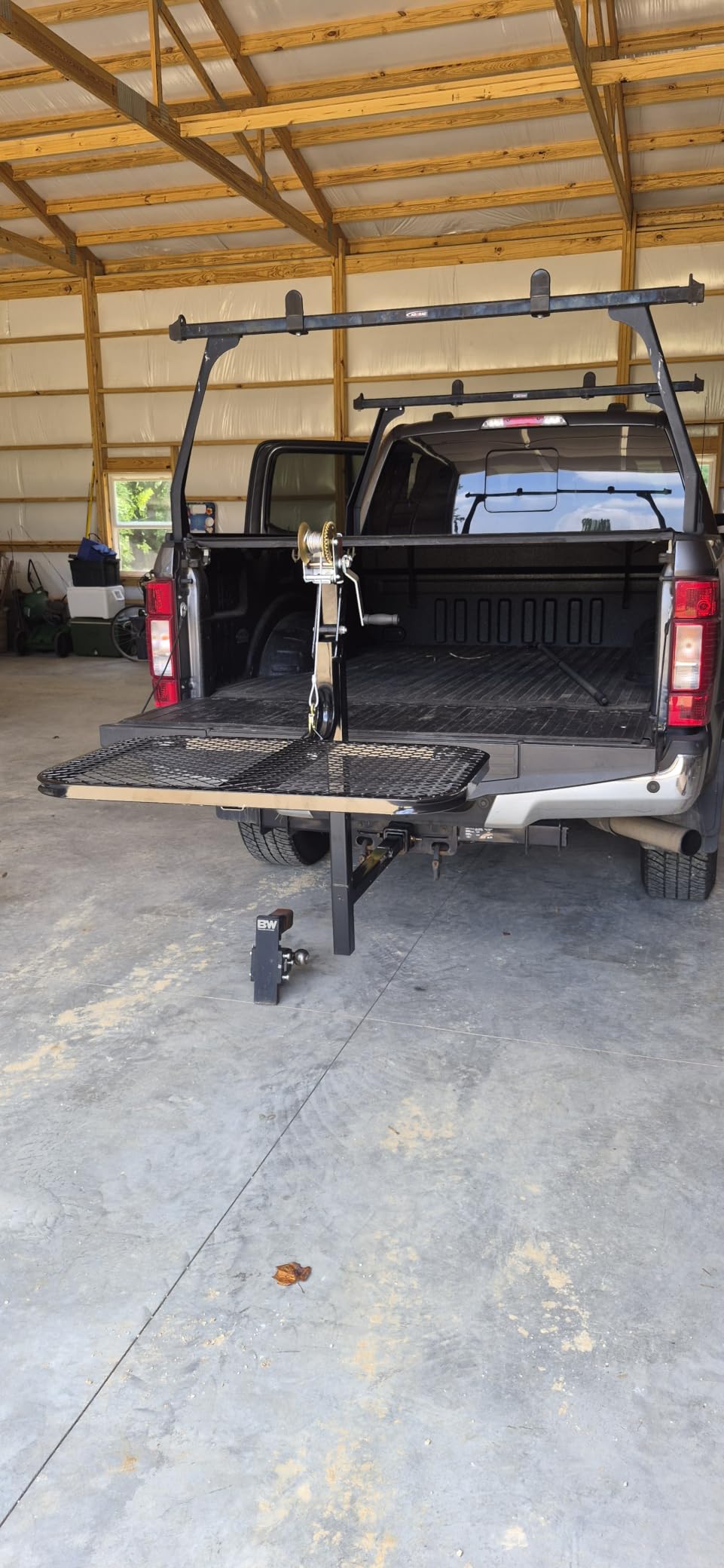 Viking Solutions SwiveLift Durable Lightweight Foldable Easy to Use Portable Big Game Hitch-Mounted Lifting System customer photo 2