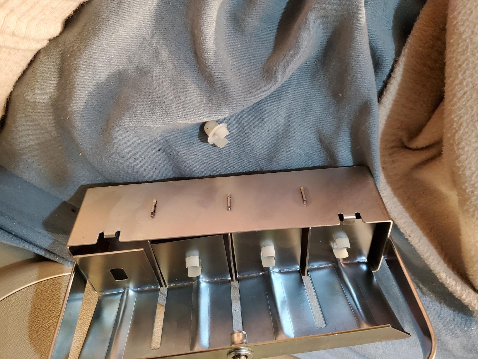 Authentic Mini 4 Soil Blocker, Four 2