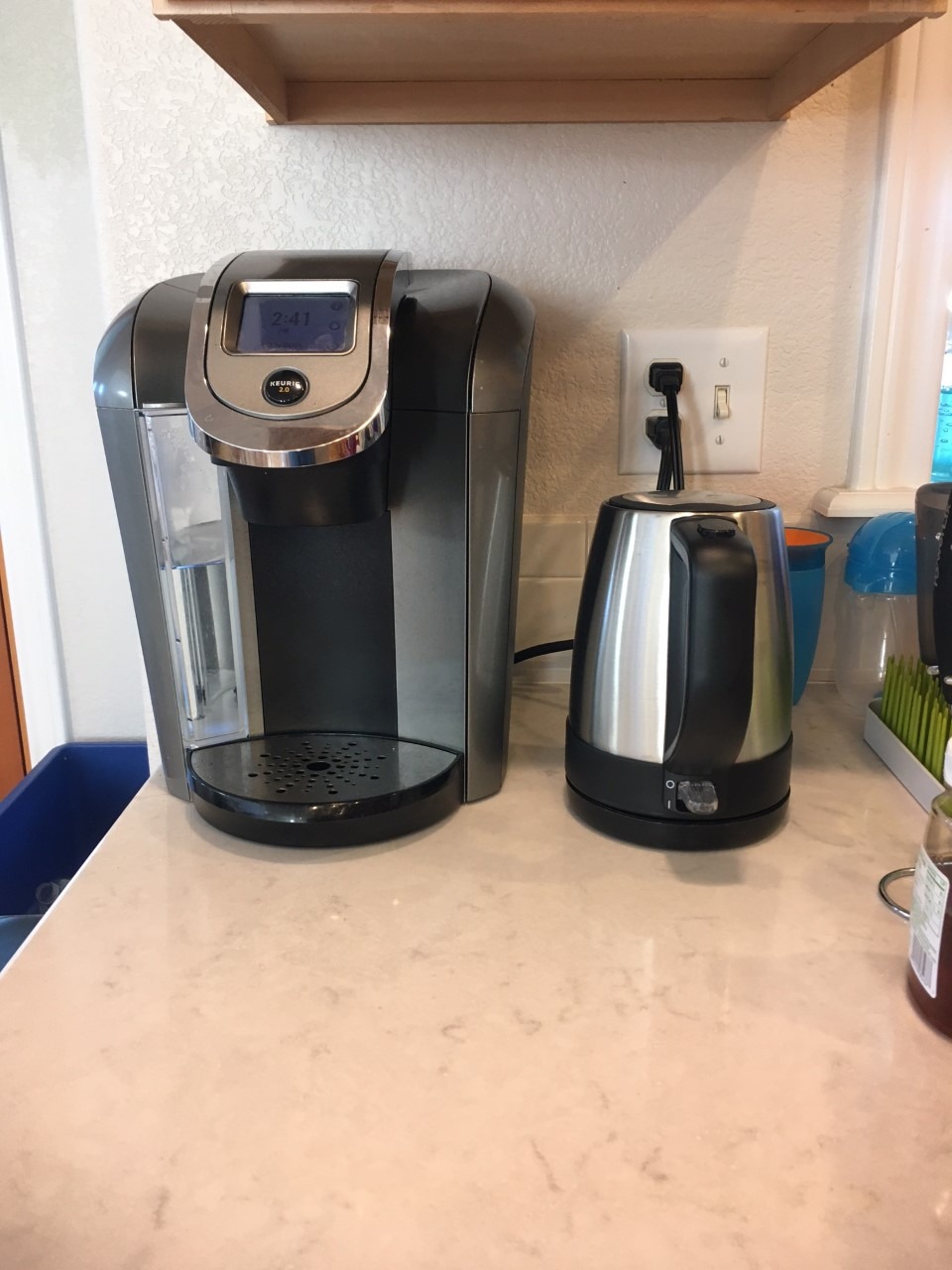 Hamilton Beach 1 Liter Electric Tea Kettle, Water Boiler & Heater | Fast Boiling 1500 Watts | BPA Free | Cordless Serving | Auto-Shutoff & Boil-Dry Protection | Mesh Filter | Stainless Steel customer photo 2