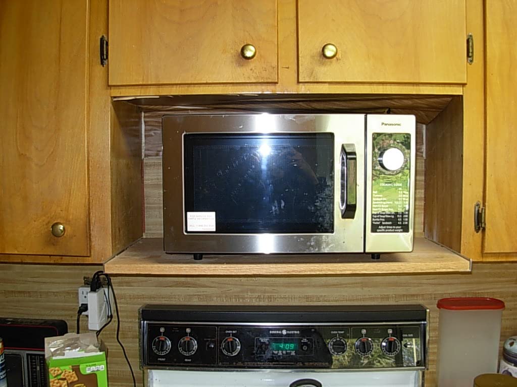 Panasonic NE-1025F Compact Light-Duty Commercial Microwave Countertop Oven with 6-Minute Electronic Dial Control Timer, 1000W, 0.8 Cu. Ft. Capacity Silver customer photo 1
