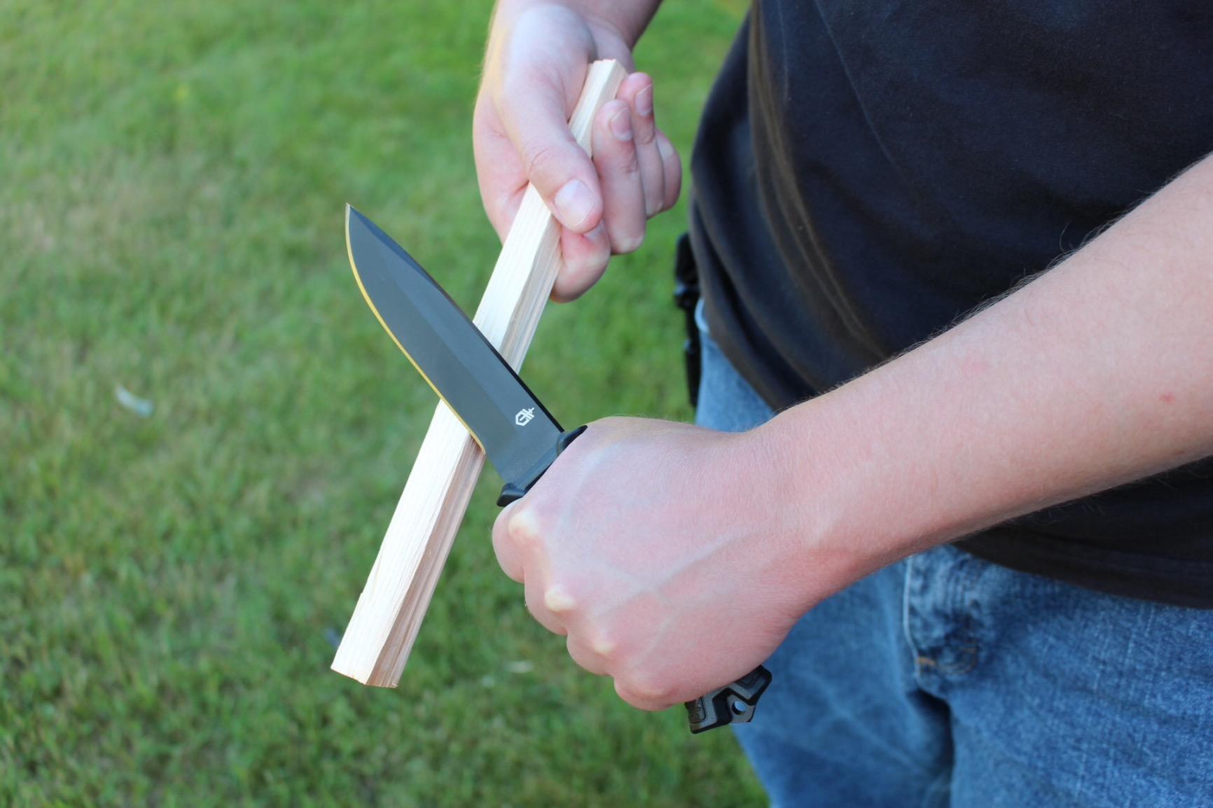 Gerber Gear StrongArm Knife - Fixed Blade - Tactical Knife for Survival Gear - Full Tang, 420HC Steel Blade - Camping Survival Knife - Made in USA - Plain edge, Coyote Brown customer photo 2