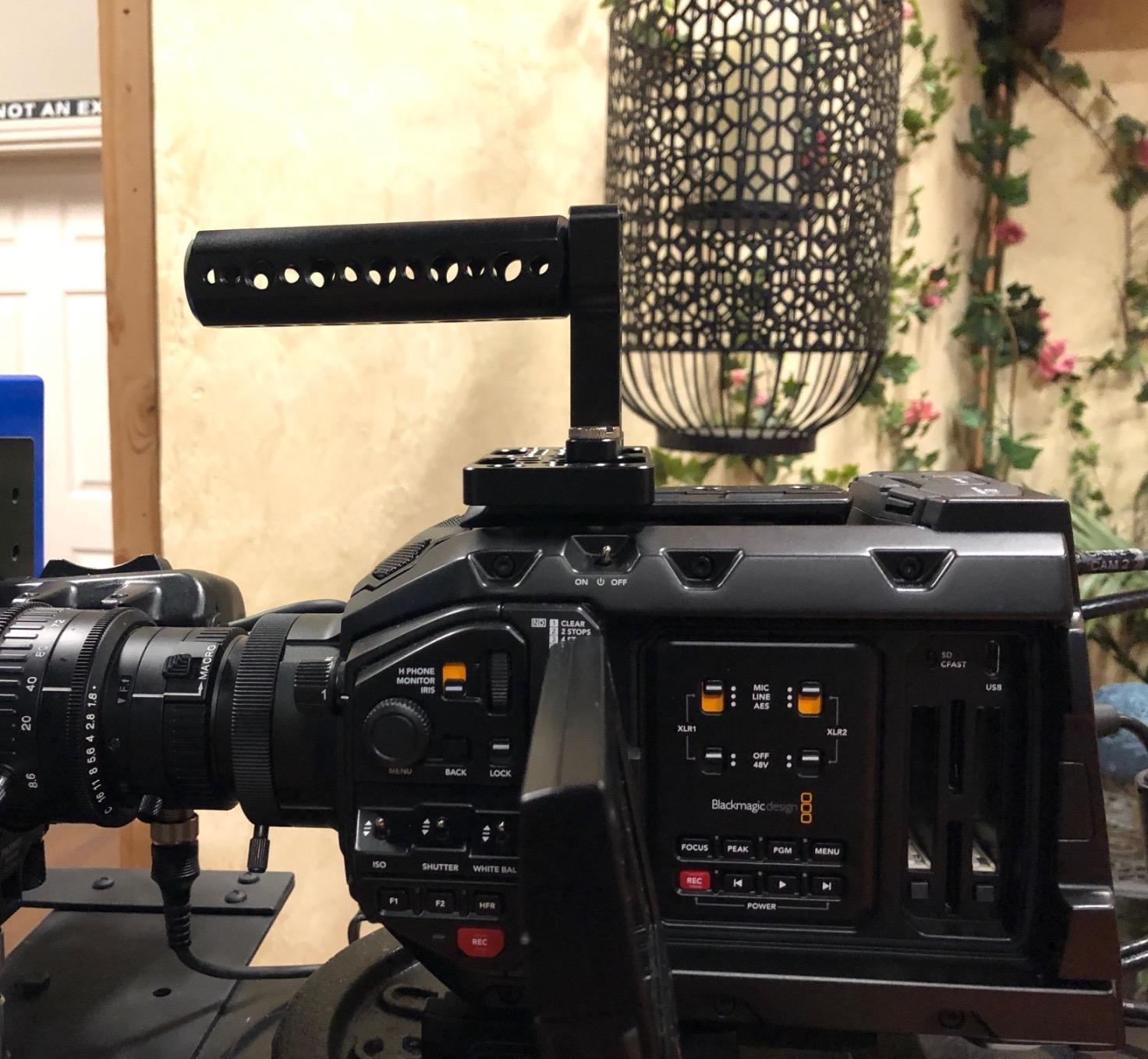 SmallRig Camera Top Handle Grip, DSLR Cage Handle with Cold Shoe Mount for Camera Rig - 1638 customer photo 2
