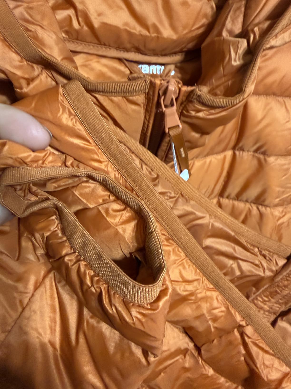 Wantdo Women's Lightweight Packable Puffer Jacket Hooded Down Coat customer photo 2