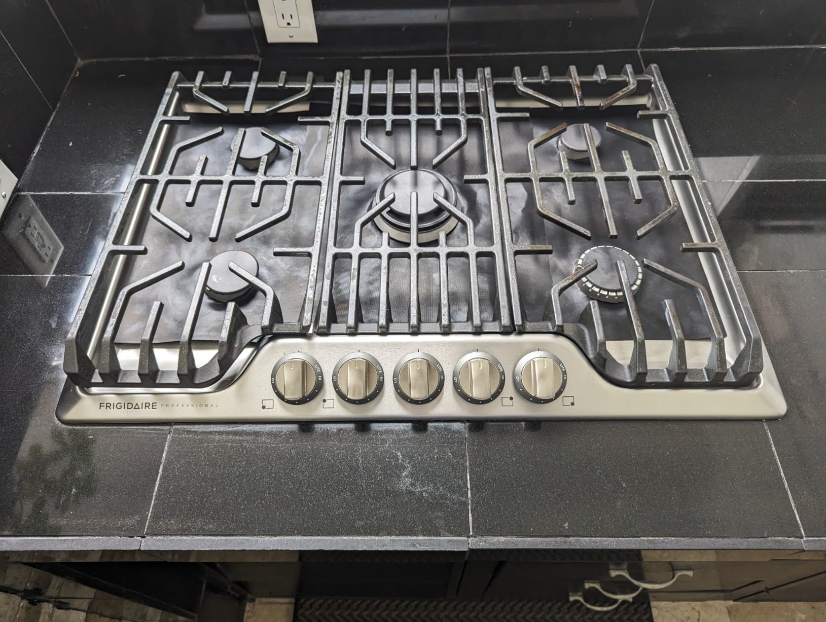 Electrolux Frigidaire Professional FPGC3077RS 30