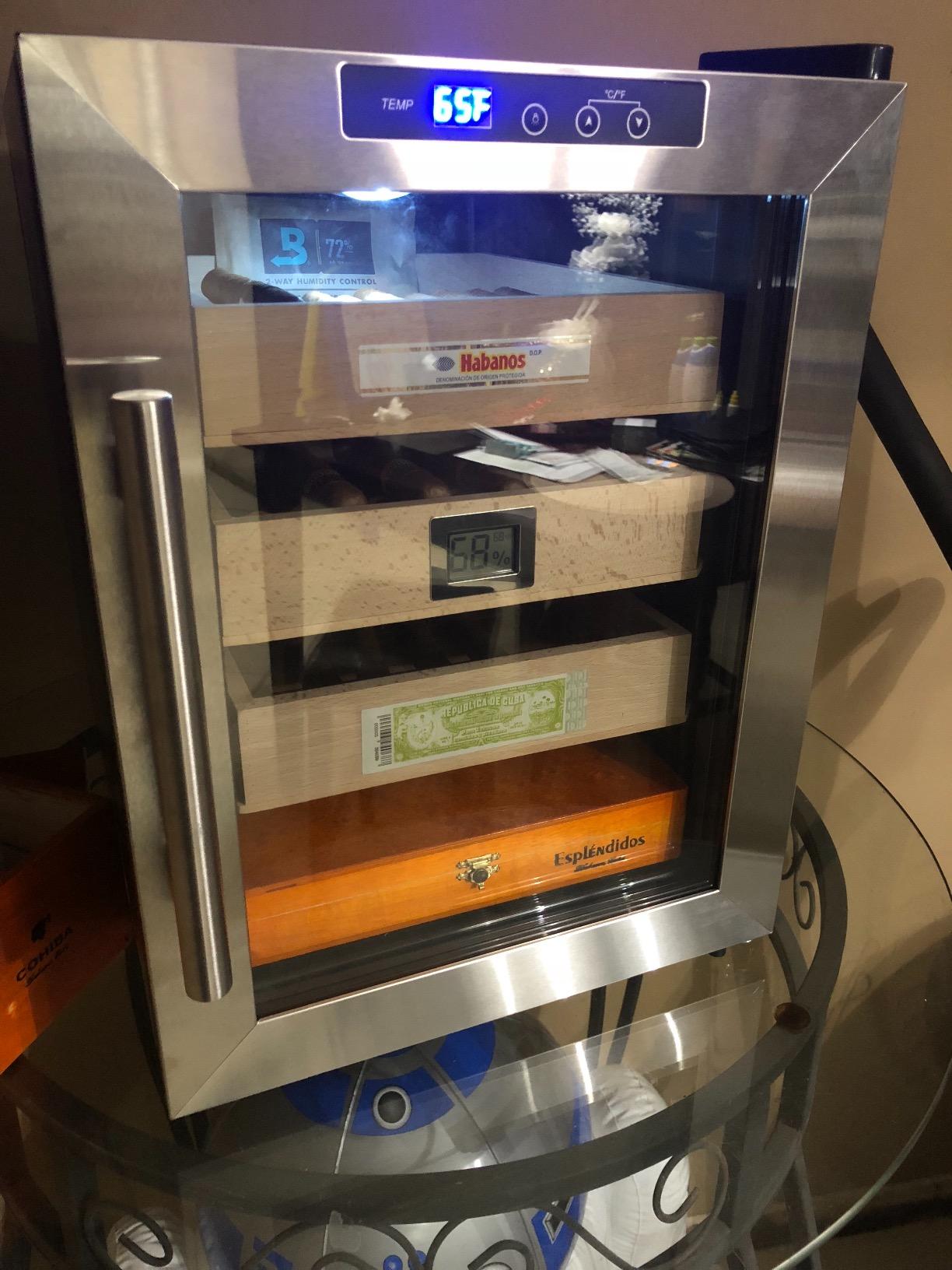 Prestige Import Group Clevelander Thermoelectric Cooler Humidor - Up to 250 Capacity - Black w/Stainless Steel Door customer photo 2