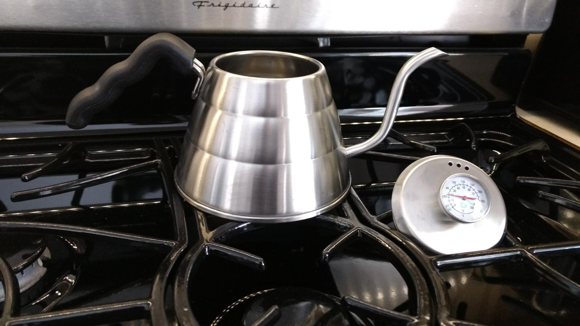 Coffee Gator Gooseneck Kettle with Thermometer - 34oz | Stainless Steel Pour Over Coffee Maker, Stove Top, w/Precision Drip Spout, for Drip , French Press, Tea Kettle, 4 Cup, 1L customer photo 1
