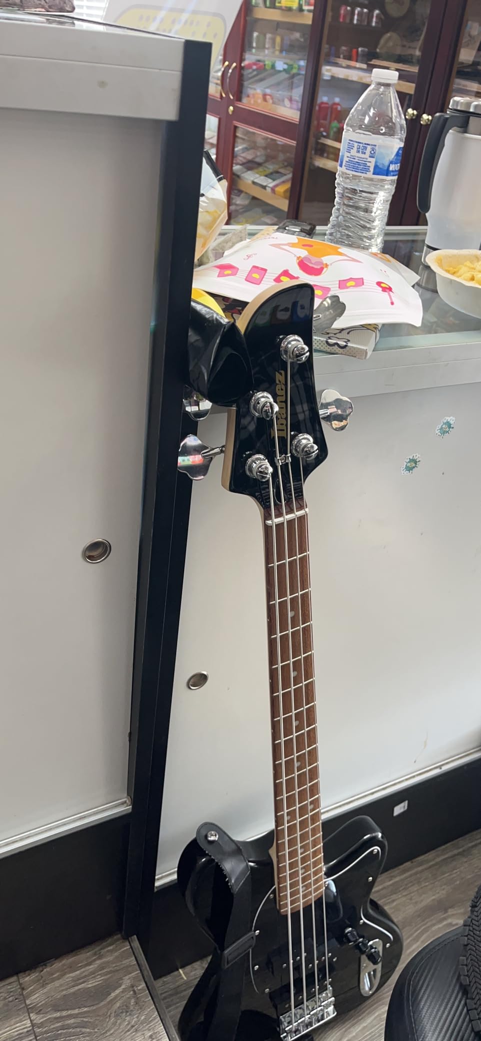 Ibanez Talman TMB30 Bass Guitar - Black | PJ pickup configuration with mahogany body and rosewood fretboard for performance, versatility and practice customer photo 2
