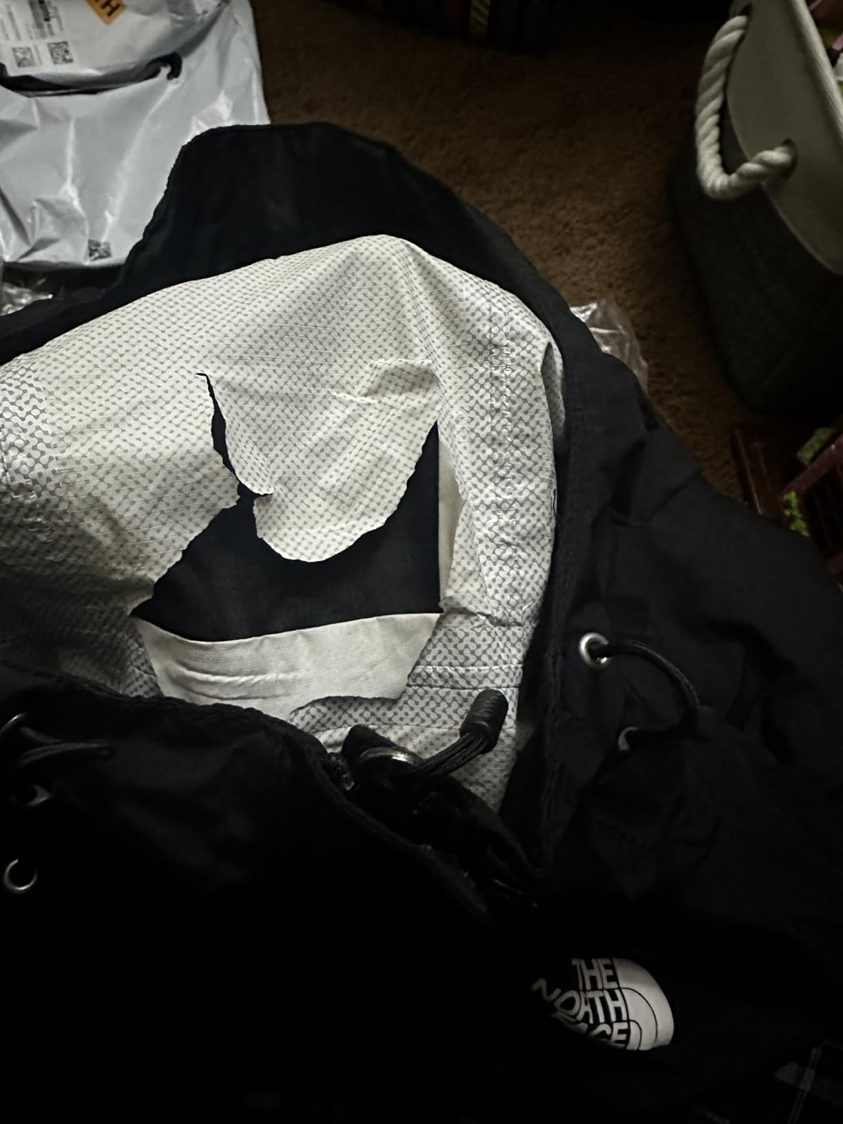 THE NORTH FACE Women's Venture 2 Waterproof Hooded Rain Jacket customer photo 2