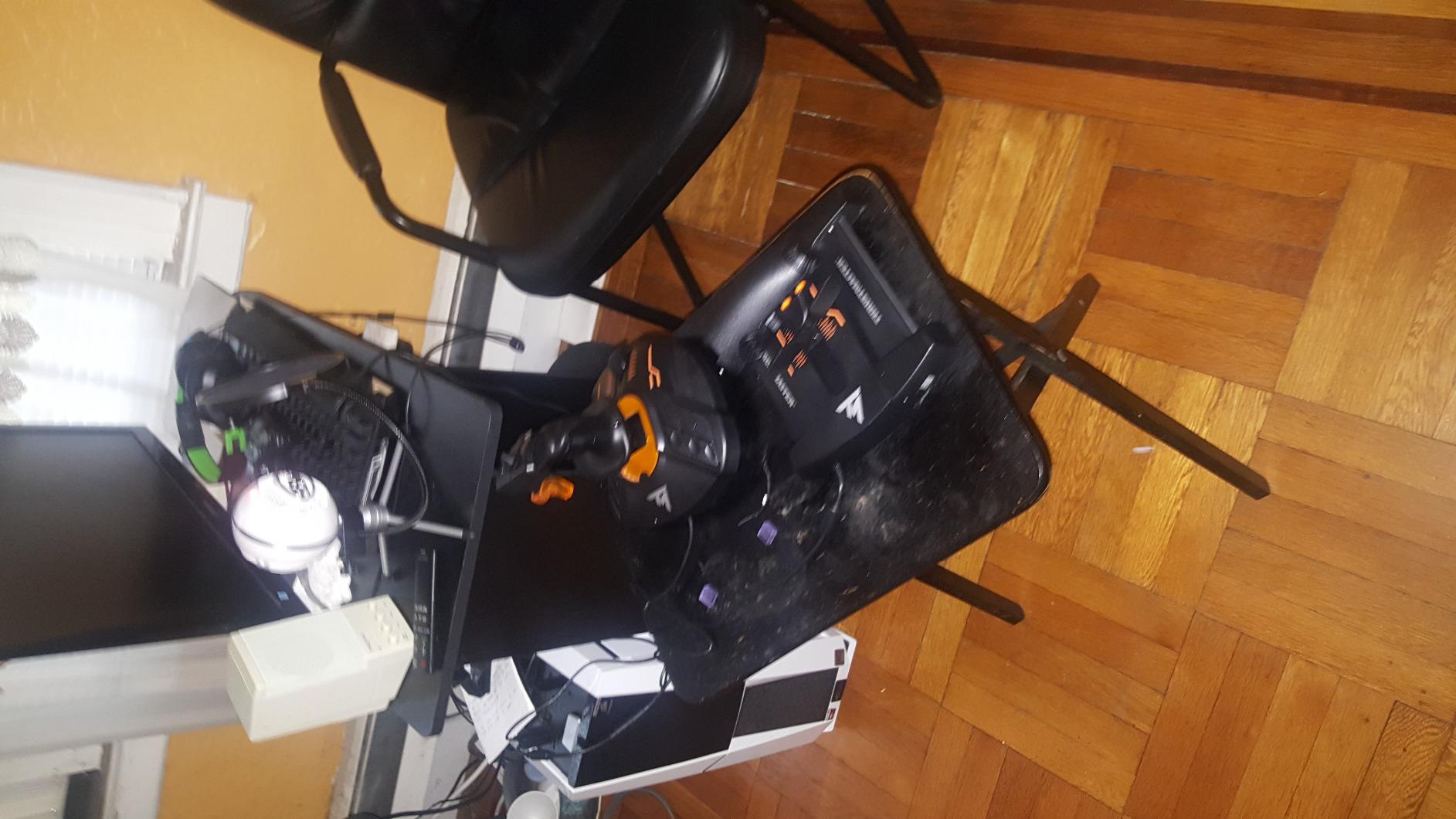 Thrustmaster T16000M FCS HOTAS (Compatible with PC) customer photo 2
