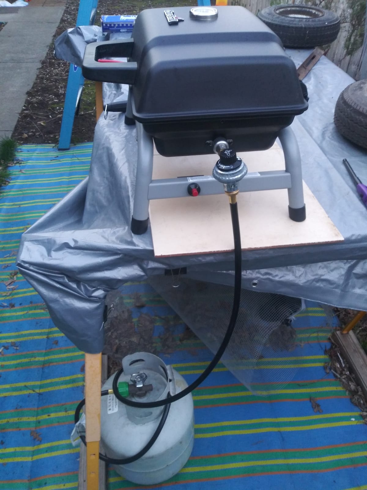 Charbroil 1-Burner Portable Propane Gas Grill, Black - 17402049 customer photo 2
