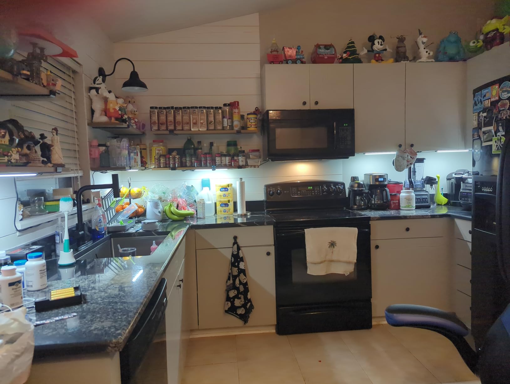 Litever Kitchen Under Cabinet LED Lighting Kit Plug-in, Super Bright, 6 PCS 12 Inches Light Bars, Daylight White, 31W 2000 Lumen, Perfect for Kitchen Cabinet Counter Shelf-(6 Bars Kit-5000K) customer photo 1