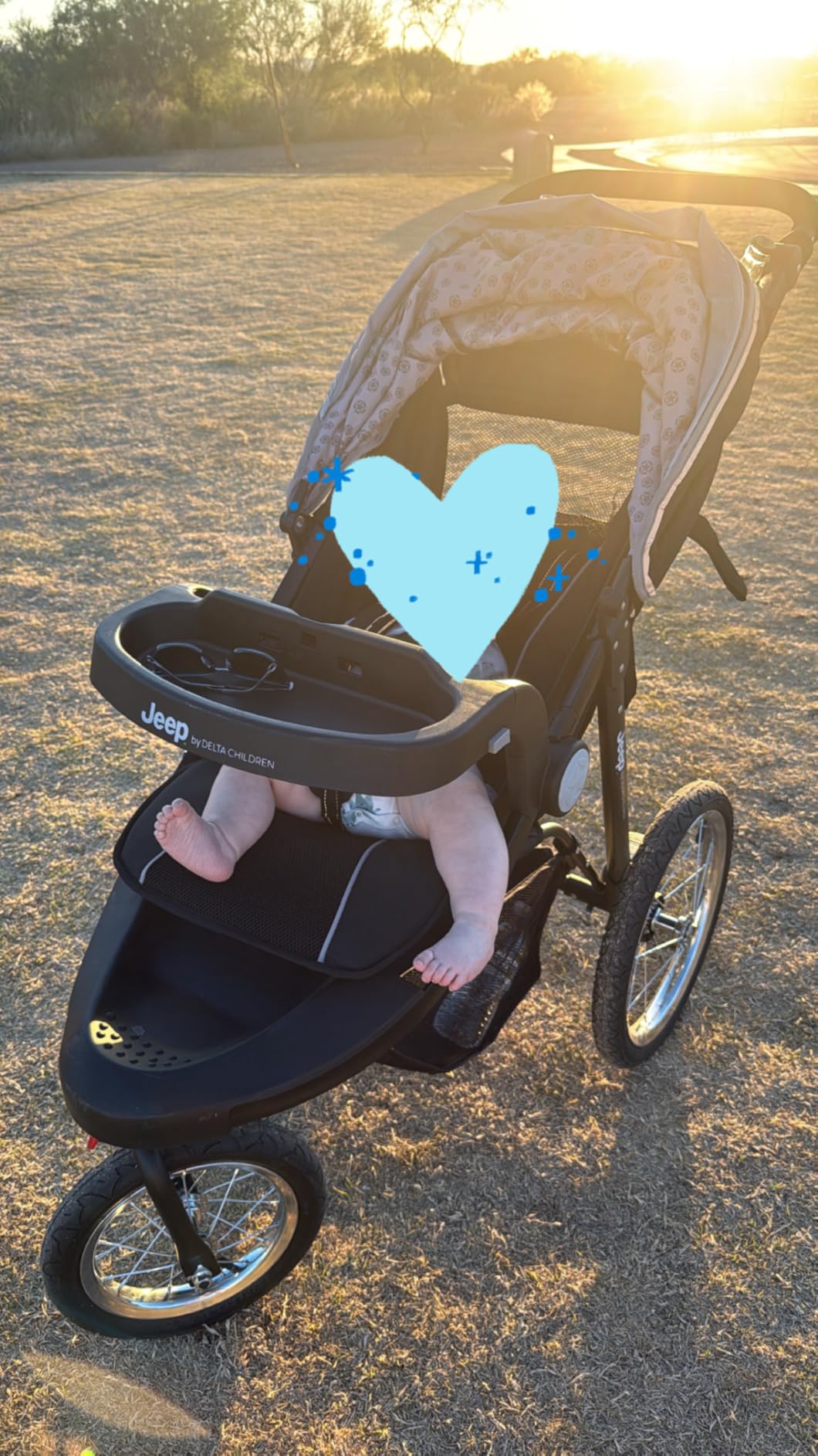 Jeep Cross-Country Sport Plus Jogging Stroller by Delta Children, Charcoal Galaxy customer photo 2