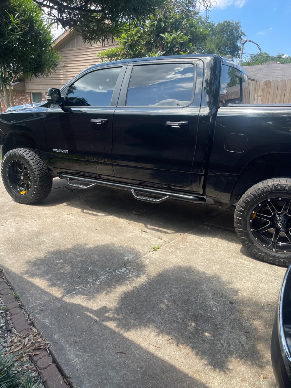 Nitto Ridge Grappler All Season Radial Tire - 35x12.50R20LT F 125Q customer photo 2