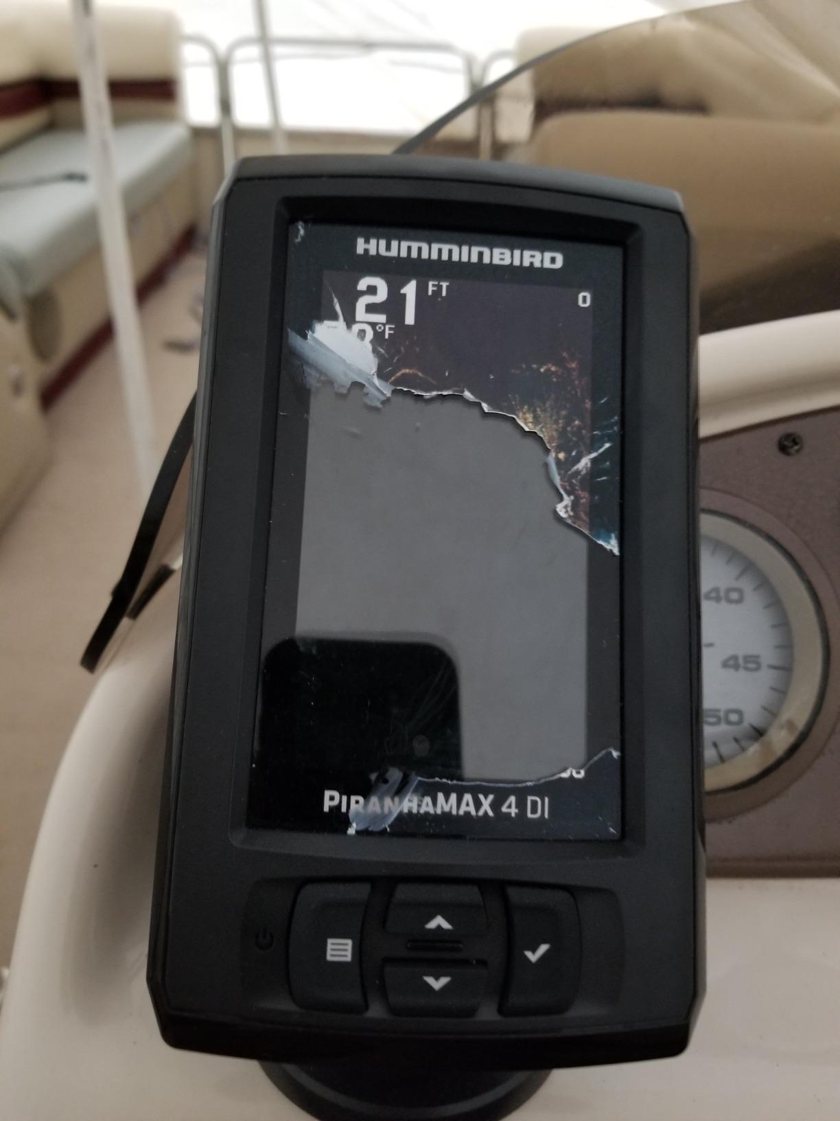 Humminbird PiranhaMAX 4 Fish Finder, Down Imaging customer photo 2