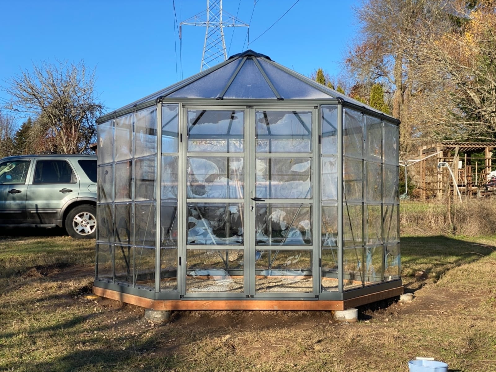 Palram - Canopia Oasis Hex 7' x 8' Polycarbonate Aluminum Greenhouse, Gray | Outdoor Backyard Home Garden Walk-In DIY Kit, Twin-Wall UV Protected, Heavy-Duty Aluminum Frame, Lockable Door, Roof Vent customer photo 2