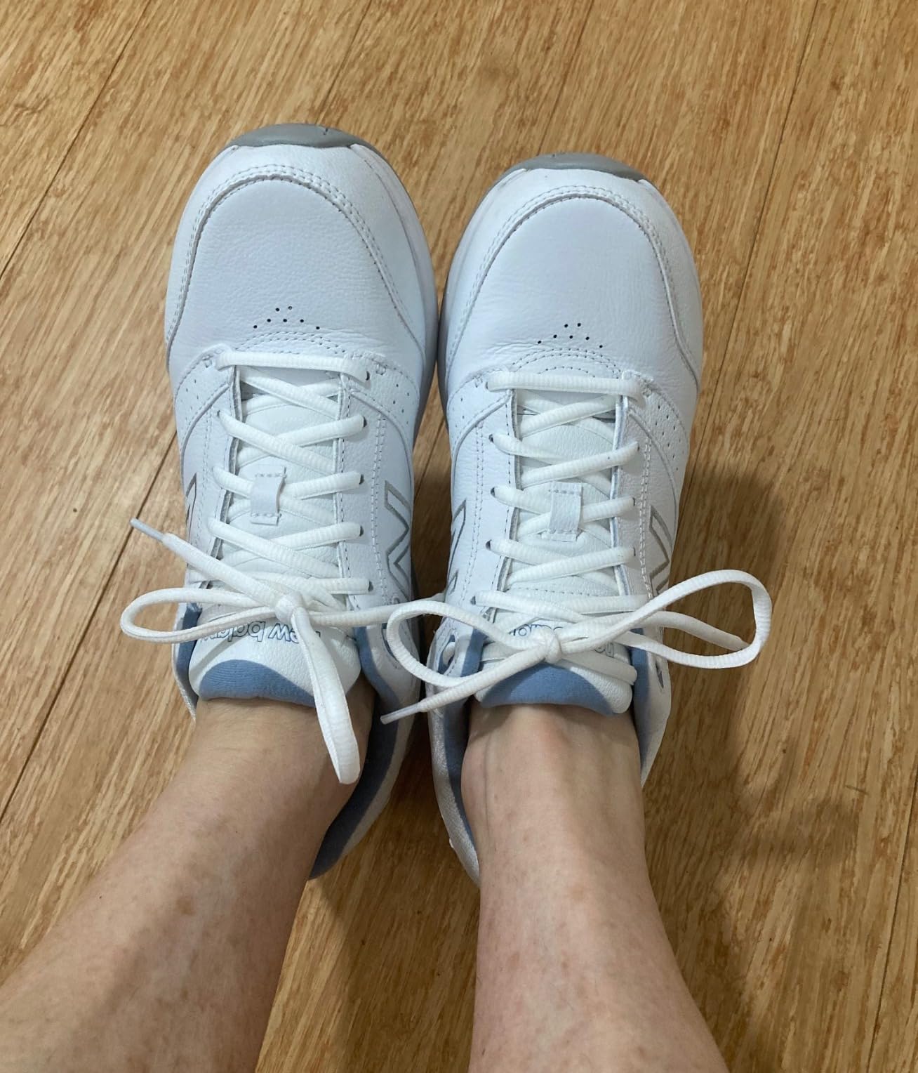 New Balance Women's 928 V3 Lace-up Walking Shoes customer photo 1
