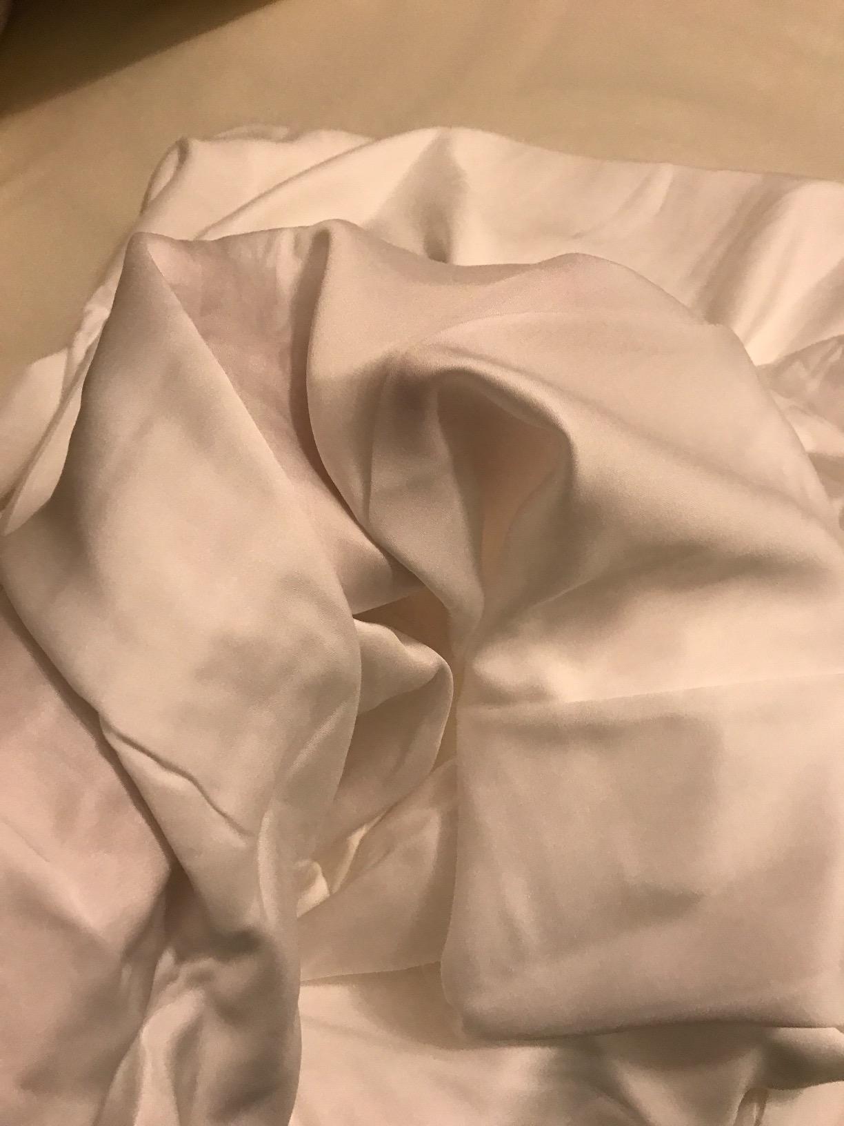 Hotel Sheets Direct 4 Piece Bed Sheet Set Queen Size, 100% Viscose Derived from Bamboo Sheets Set with 2 Pillowcases, Cooling & Breathable Luxury Bedding, Moisture-Wicking & Silky Soft Texture, White customer photo 2