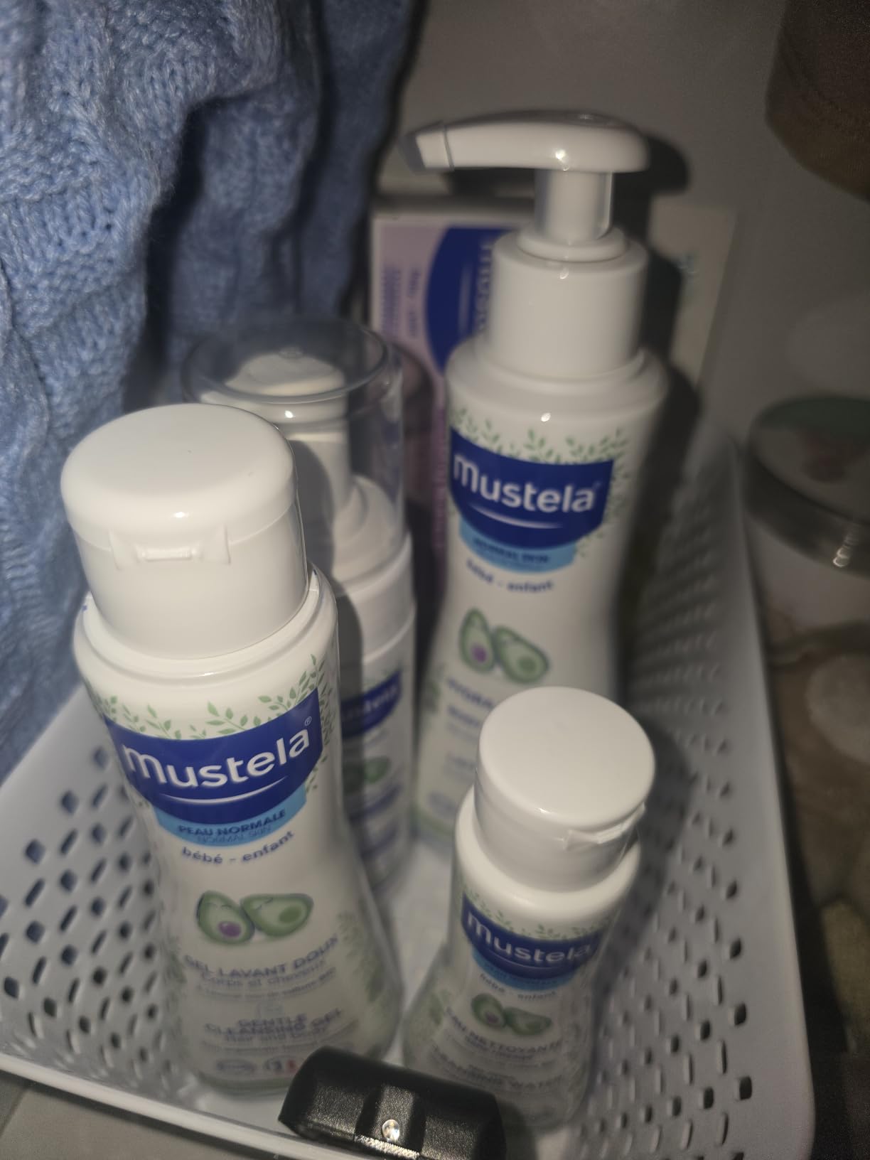 Mustela Newborn Arrival Gift Set - Baby Skincare & Bath Time Essentials - Natural & Plant Based - 5 Items Set customer photo 1