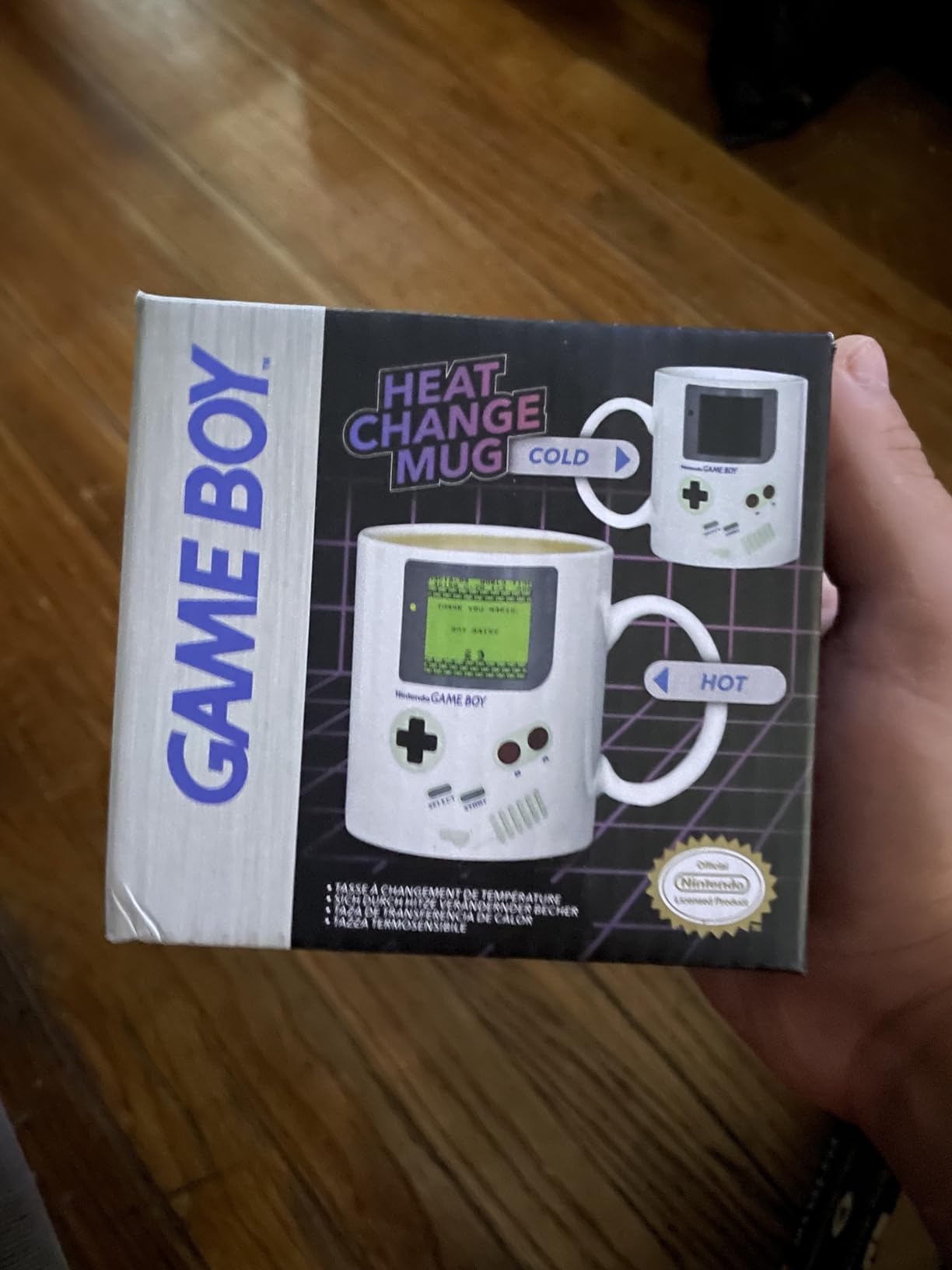 Paladone Gameboy Heat Changing Coffee Mug - Gift for Gamers, Nerds, Nintendo Mario Fans, Men, and Retro 90s Game Enthusiasts - 10 Ounces customer photo 1