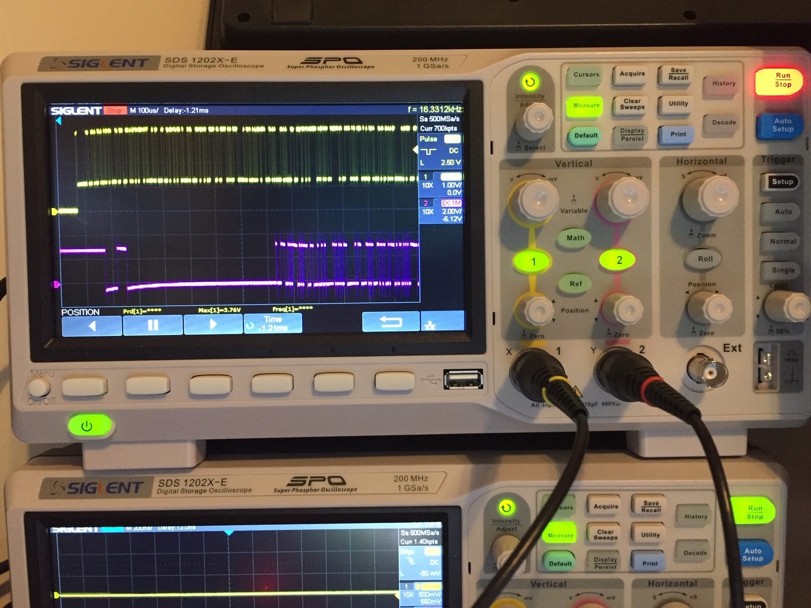 Siglent Technologies SDS1202X-E 200 mhz Digital Oscilloscope 2 Channels, Grey customer photo 1